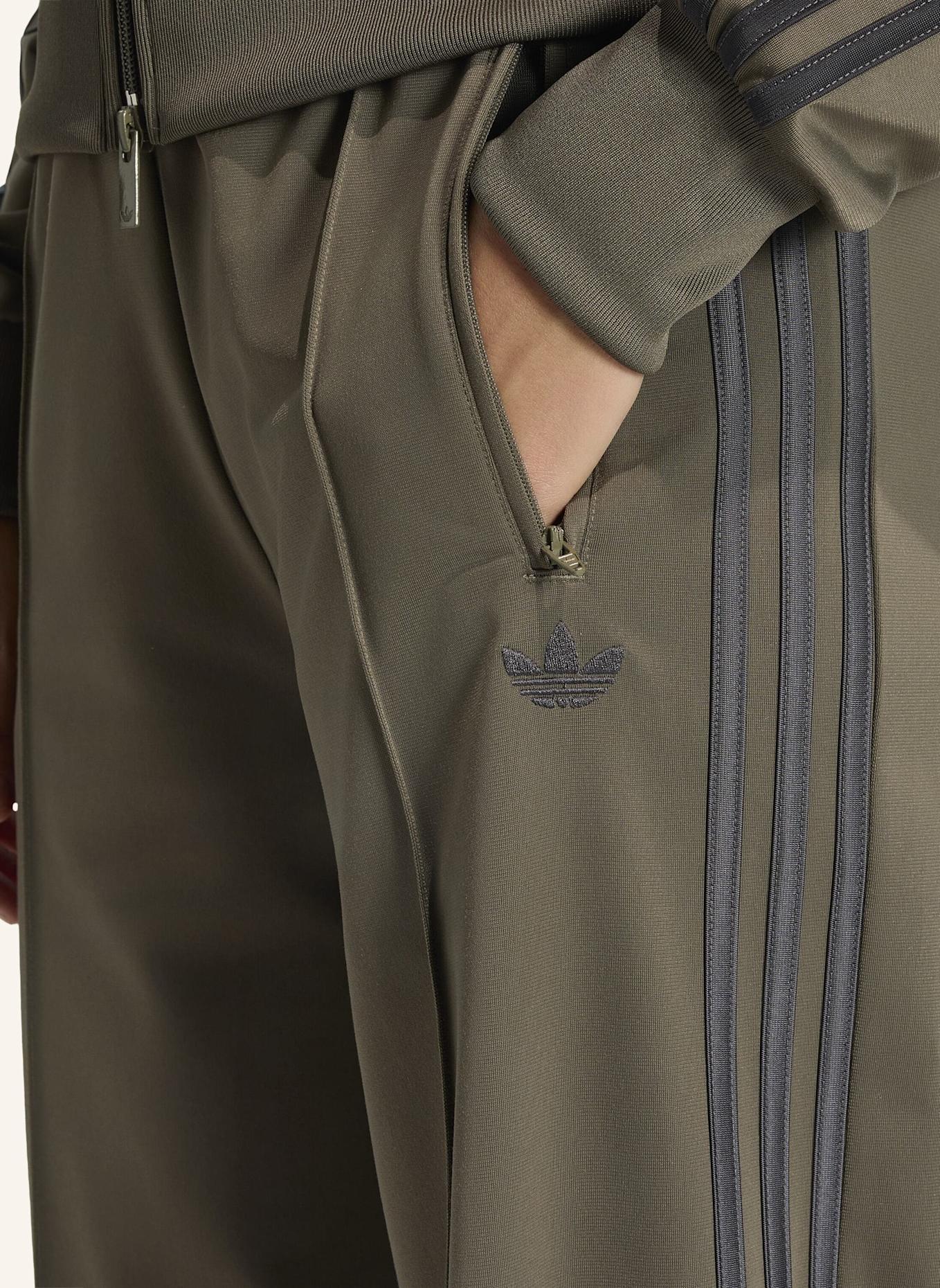 adidas Originals FIREBIRD TRAININGSHOSE, LOCKER GESCHNITTEN: BRAUN/ SCHWARZ