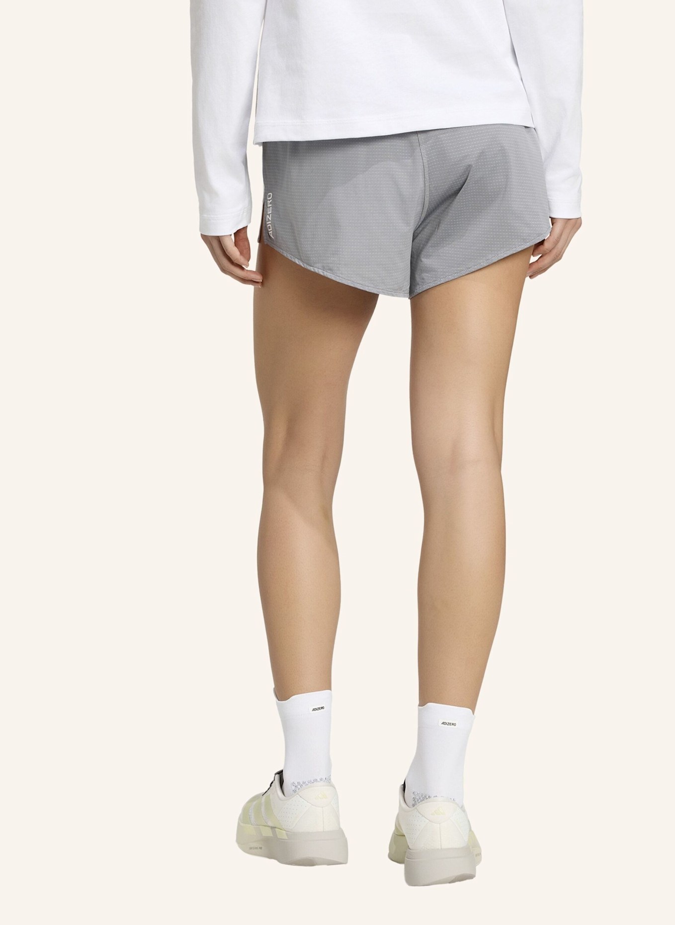 adidas ADIZERO ARCHIVE LAUFSHORTS: GRAU