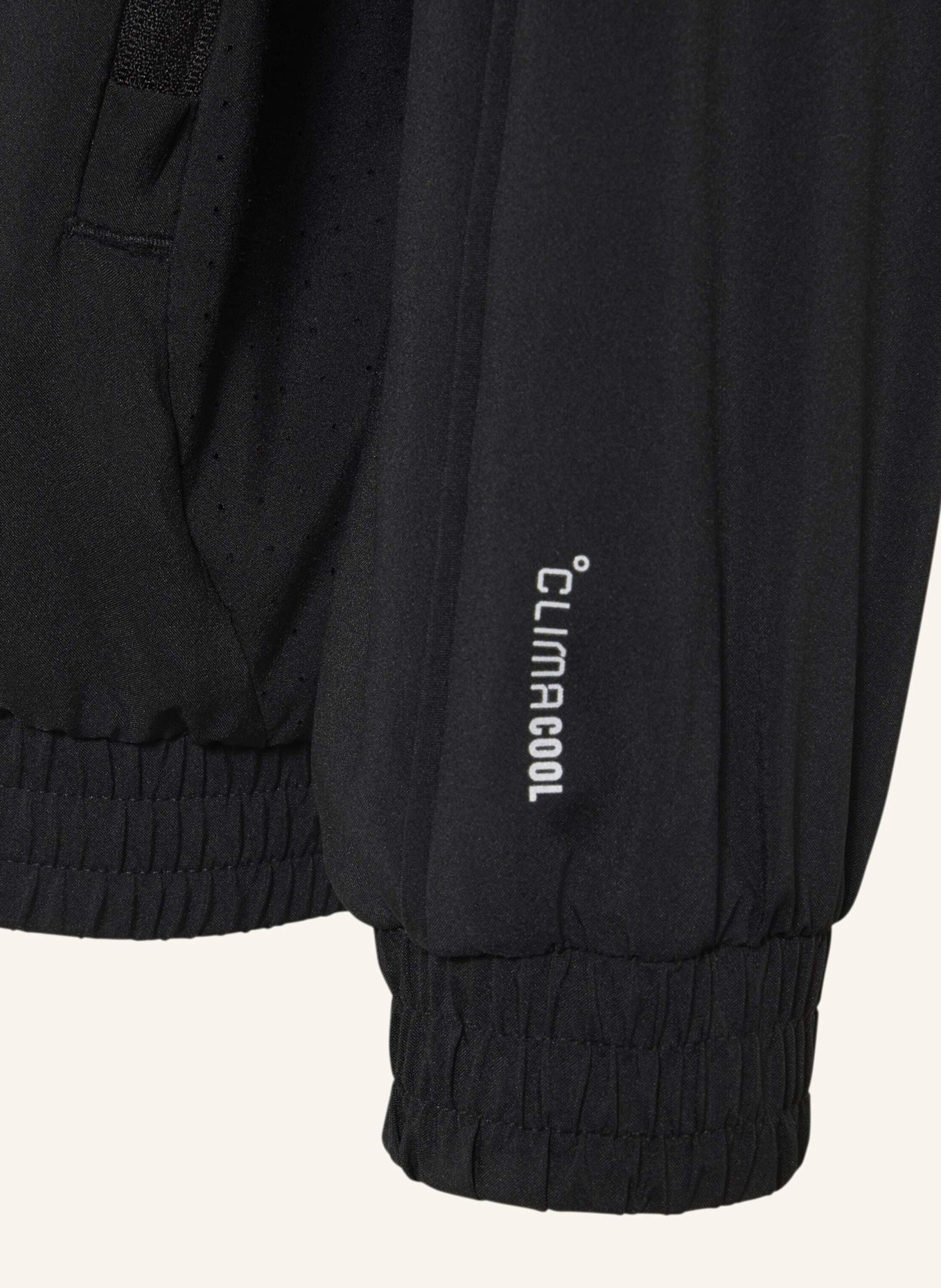 adidas TECH APPAREL TRACK TOP: SCHWARZ