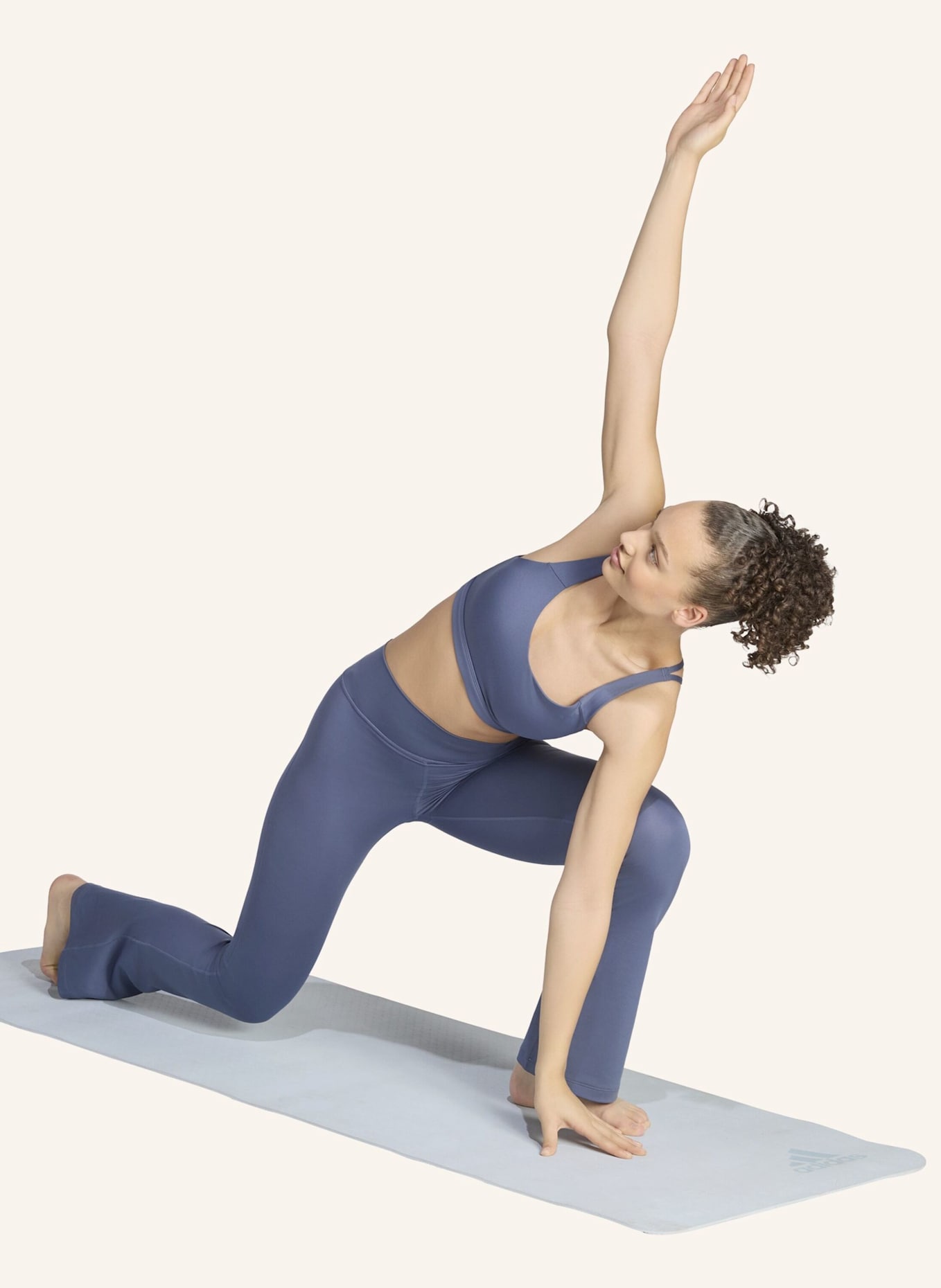 adidas ALL ME ESSENTIALS FLARE LEGGINGS: BLAU