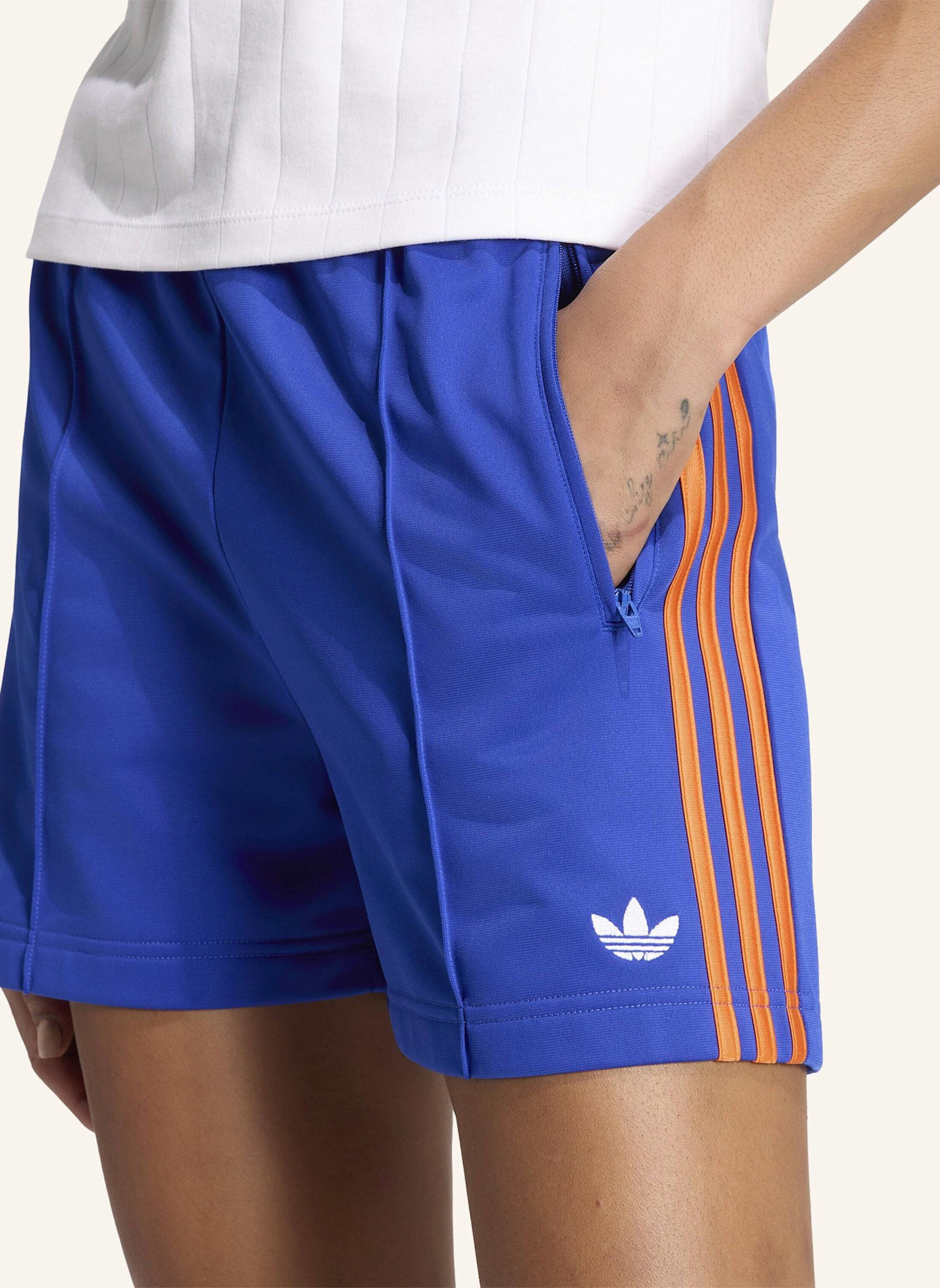 adidas Originals Shorts FIREBIRD: ORANGE