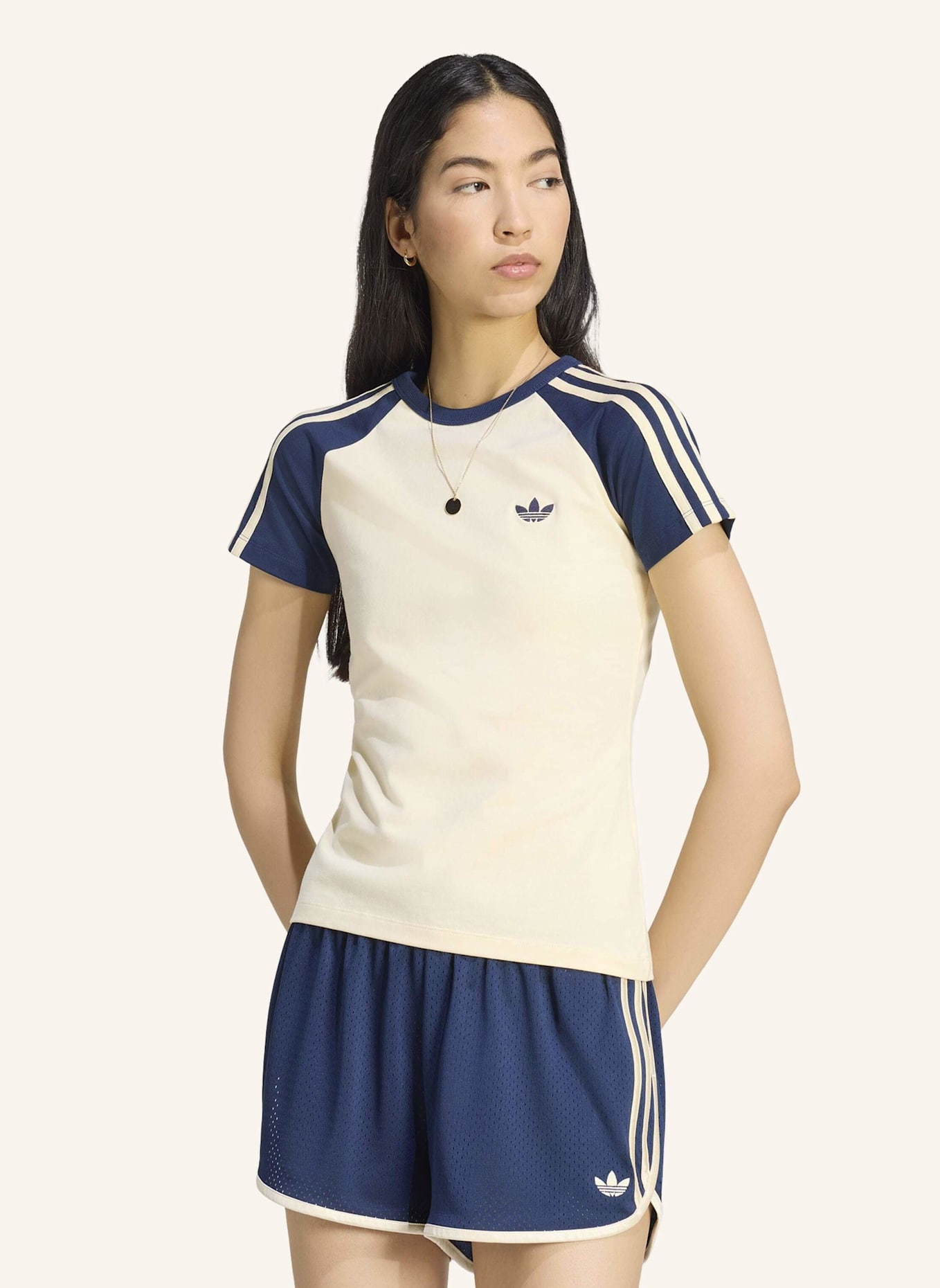 adidas Originals SST T-SHIRT: CREME/ BLAU