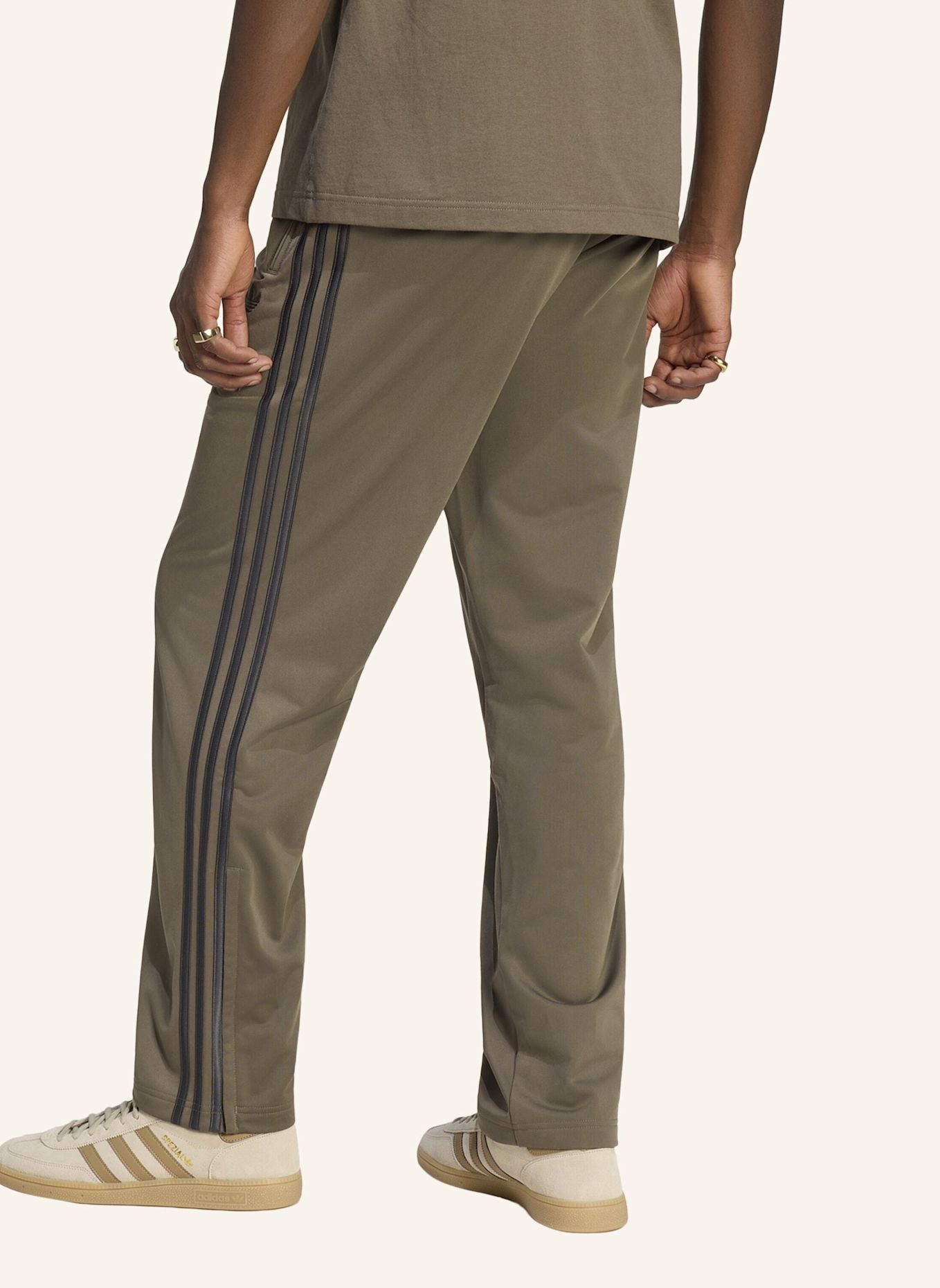 adidas Originals FIREBIRD TRAININGSHOSE: BRAUN