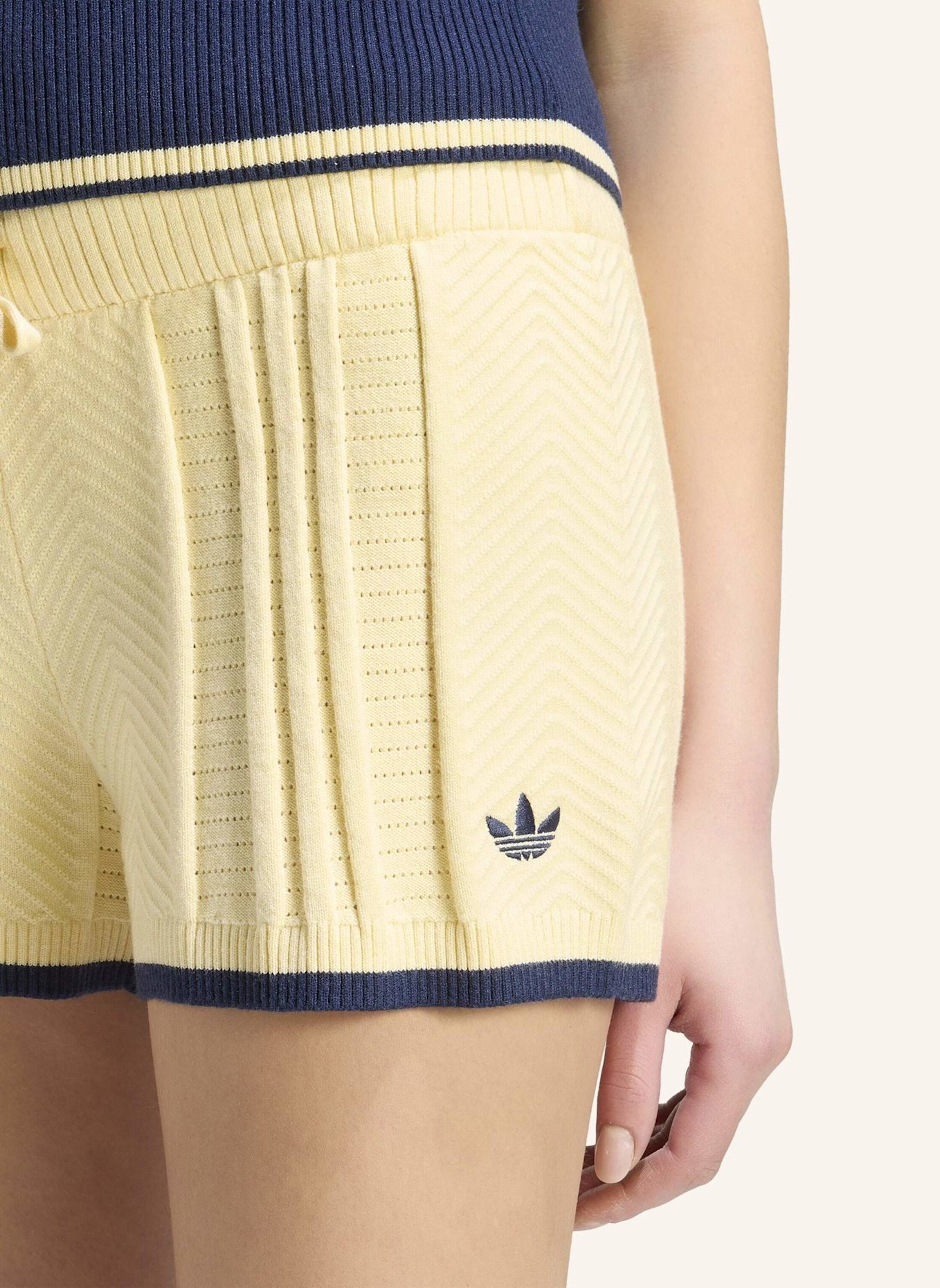 adidas Originals CABLE KNIT SHORTS: CREME