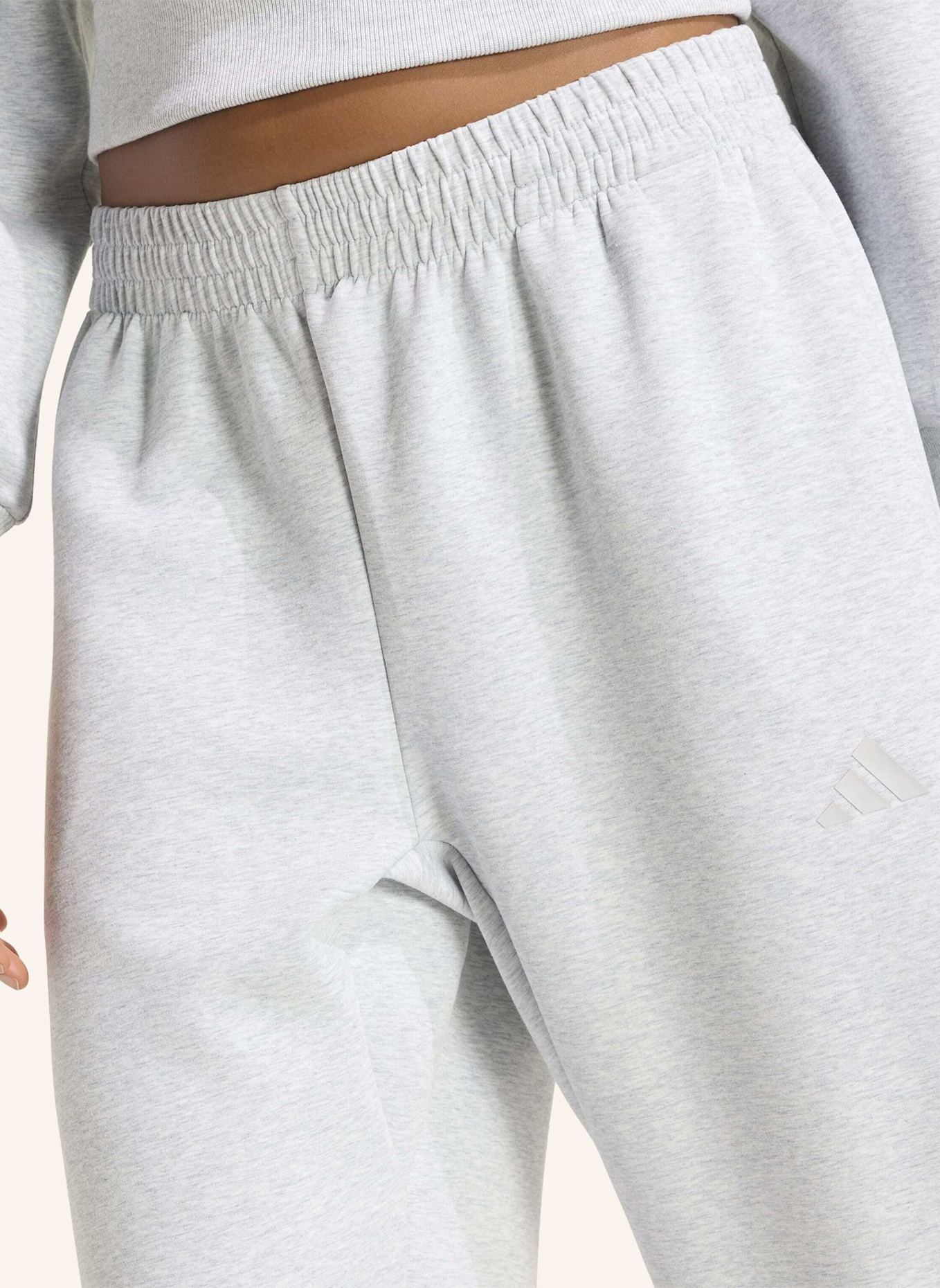 adidas Sweatpants SOFT LUX LOOSE: GRAU