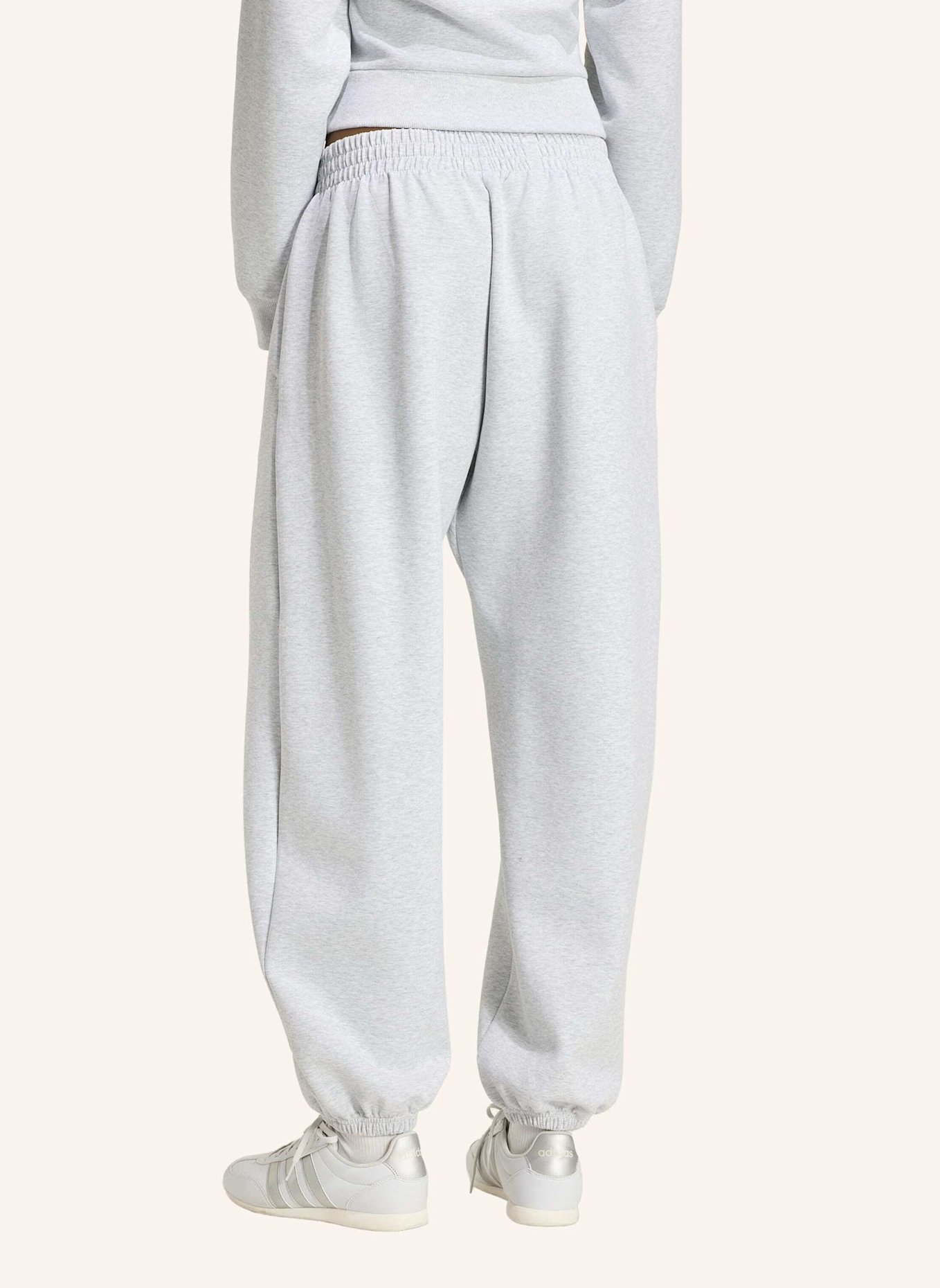 adidas Sweatpants SOFT LUX LOOSE: GRAU