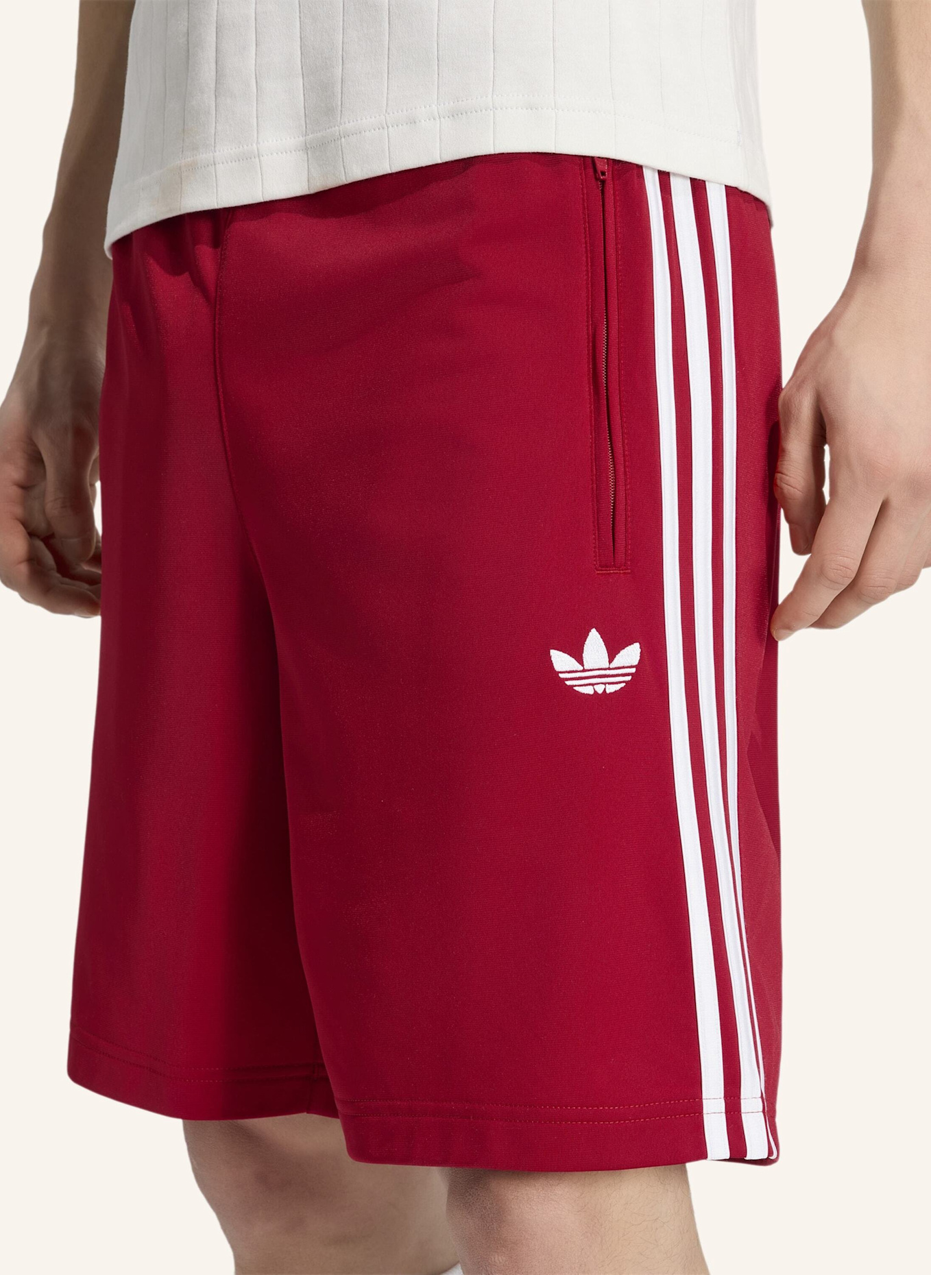 adidas Originals FIREBIRD SHORTS: WEISS