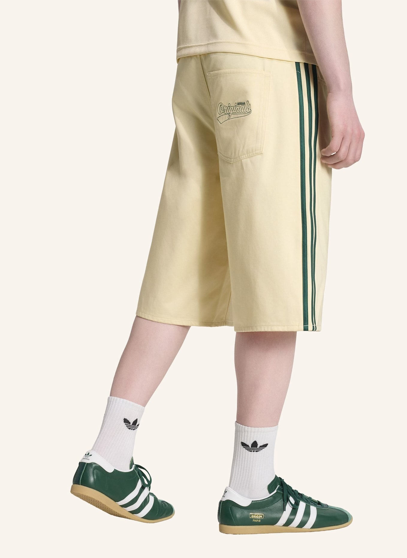 adidas Originals FIREBIRD JORTS, TWILL: CREME