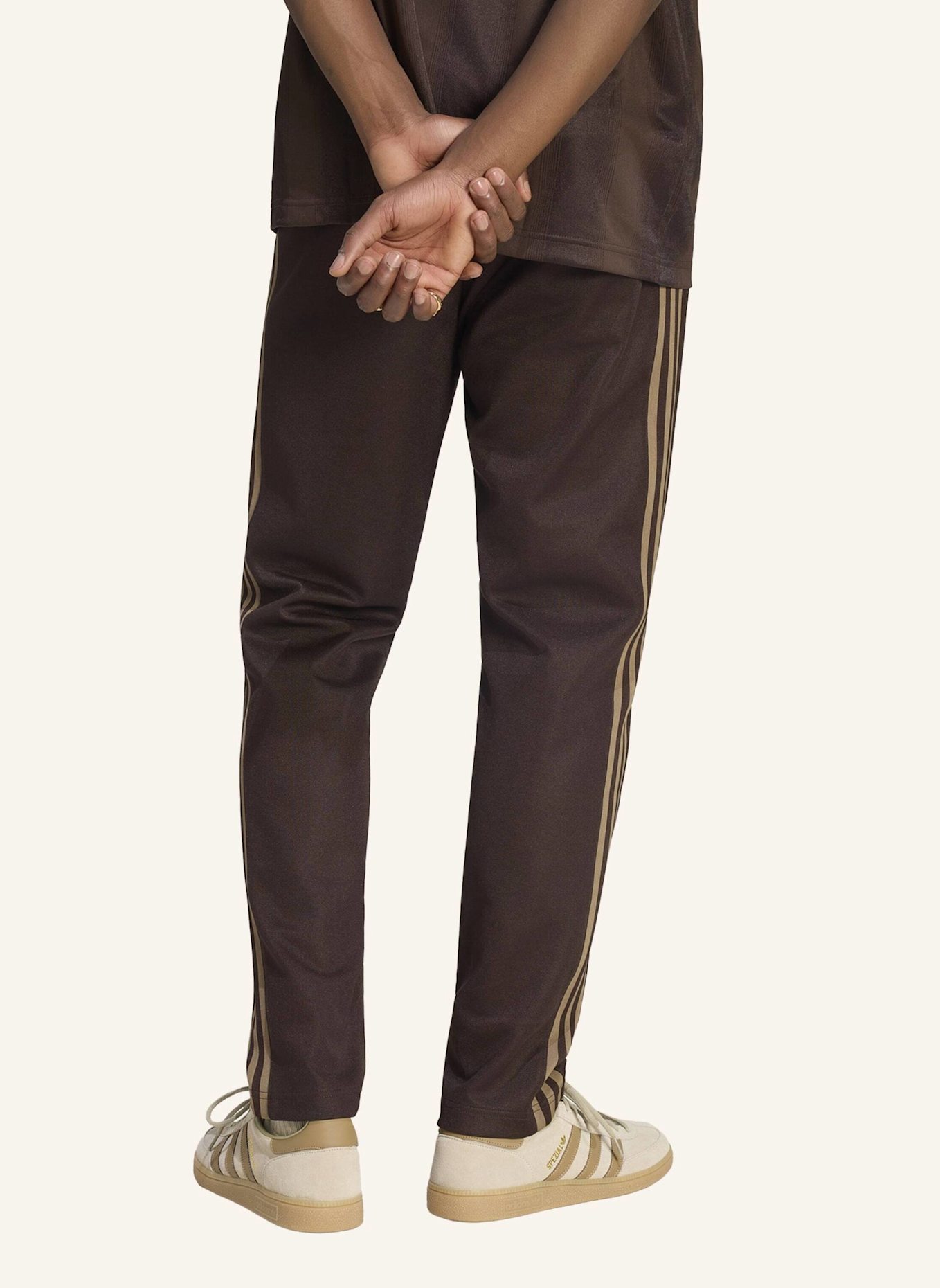 adidas Originals CLASSIC TRAININGSHOSE: BRAUN