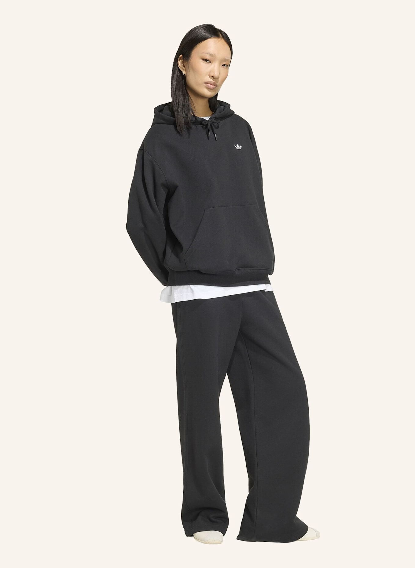adidas Originals ESSENTIALS OVERSIZE FLEECE HOODIE: SCHWARZ