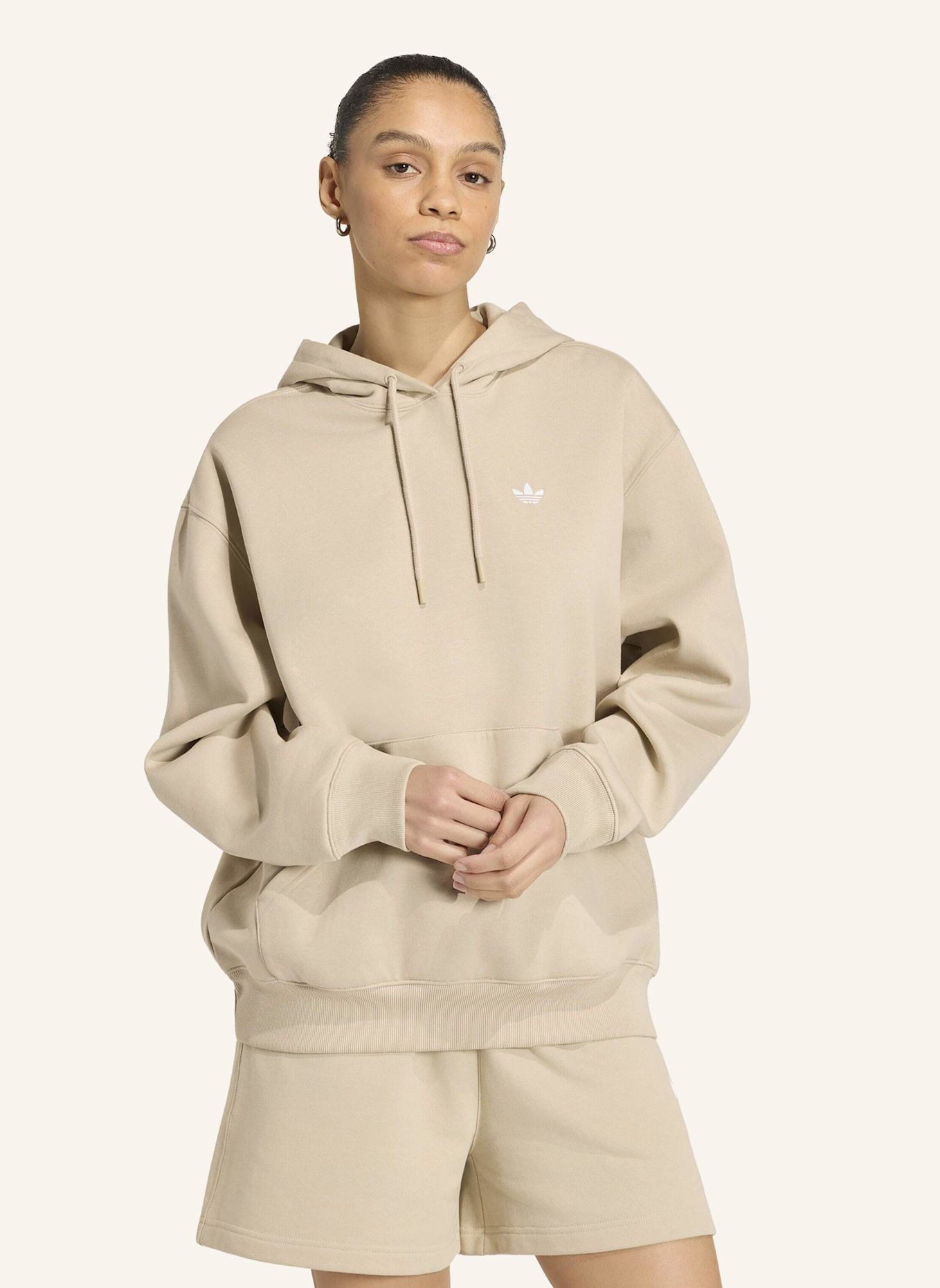 adidas Originals ESSENTIALS OVERSIZE FLEECE HOODIE: BEIGE