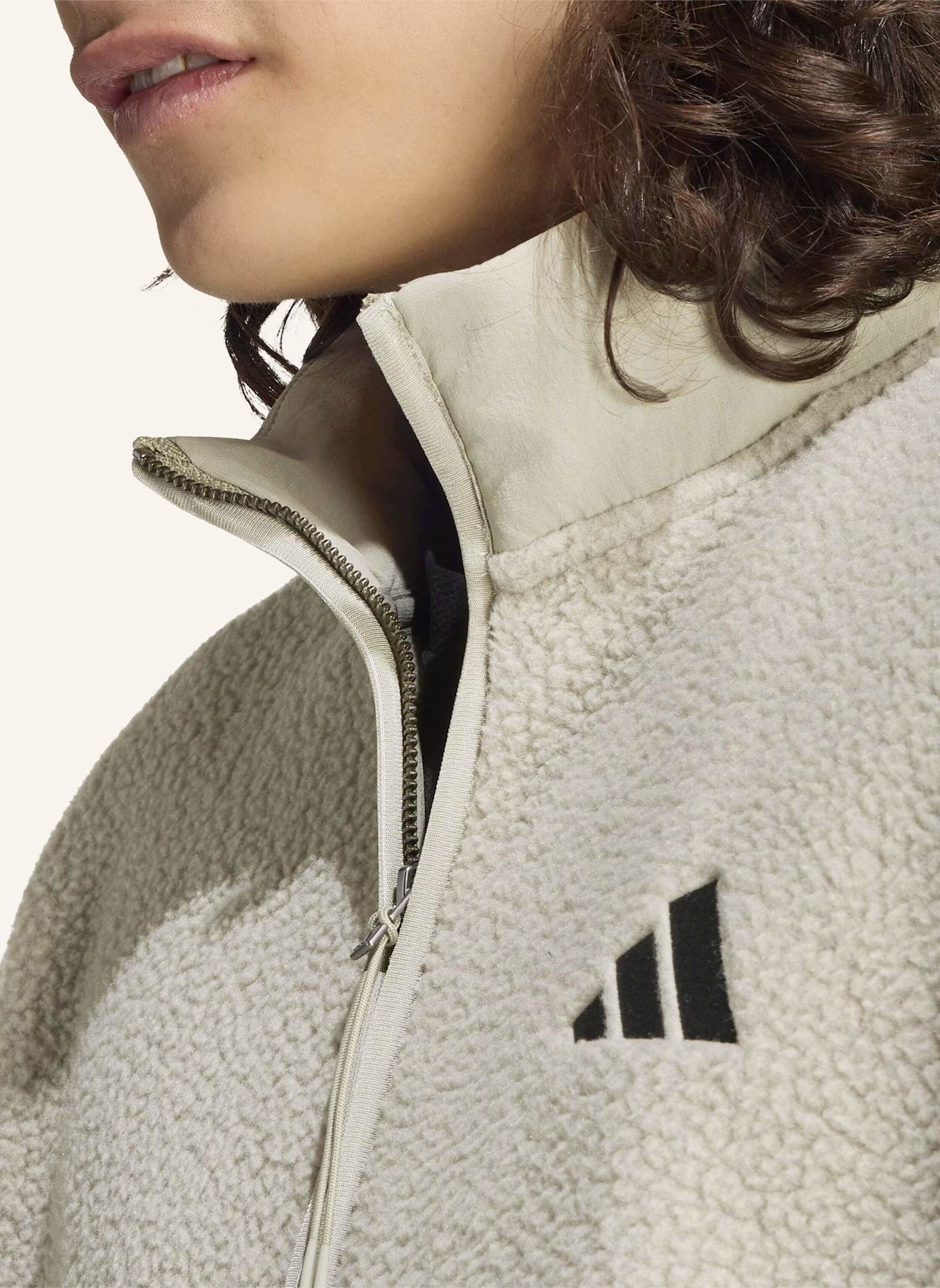 adidas CITY TECH 3-STREIFEN FLEECEJACKE, DURCHGEHENDER REISSVERSCHLUSS: SILBER