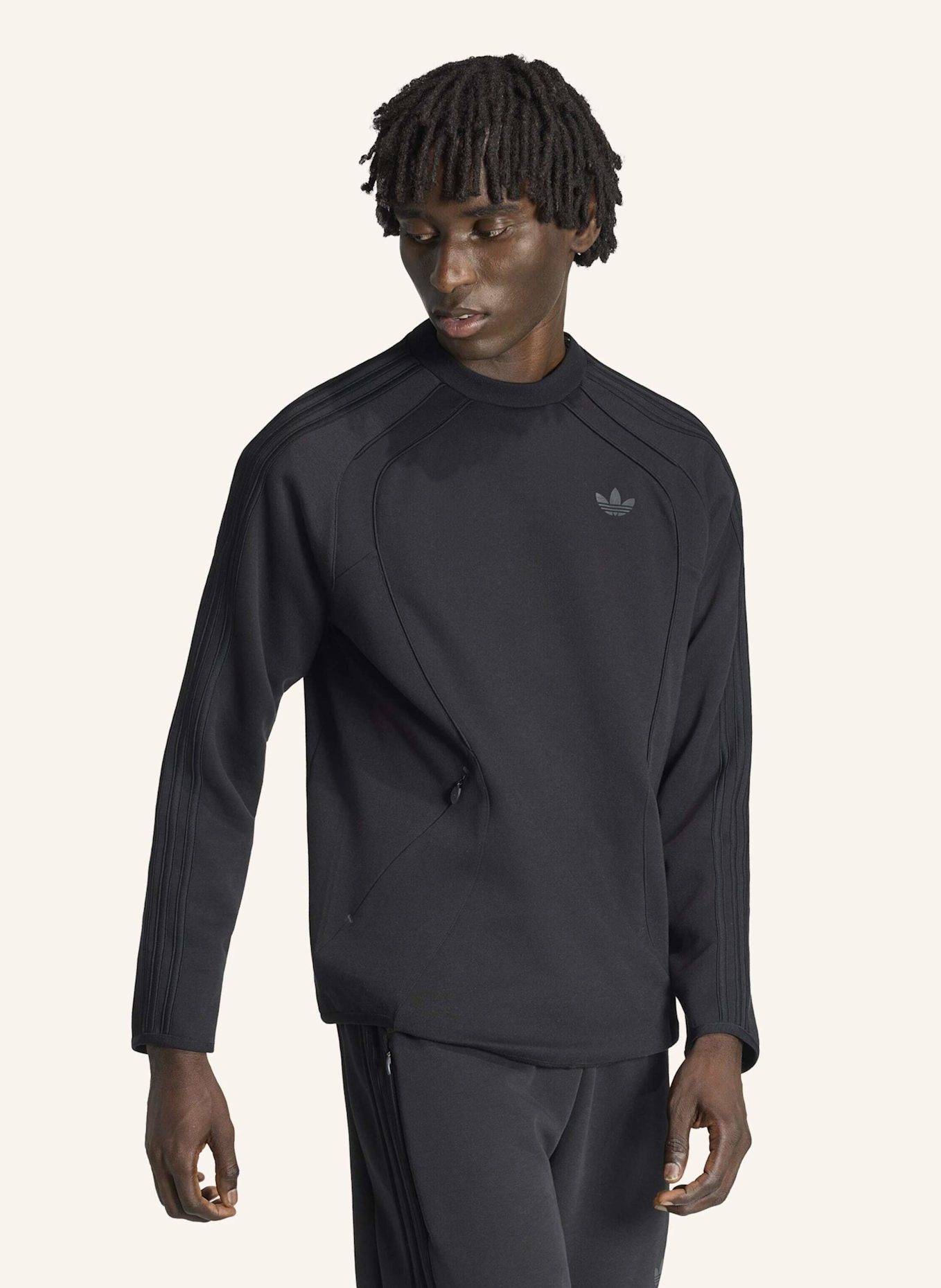 adidas Originals SPACER TEAMGEIST 26 CUTLINE SWEATSHIRT, RUNDHALSAUSSCHNITT: SCHWARZ