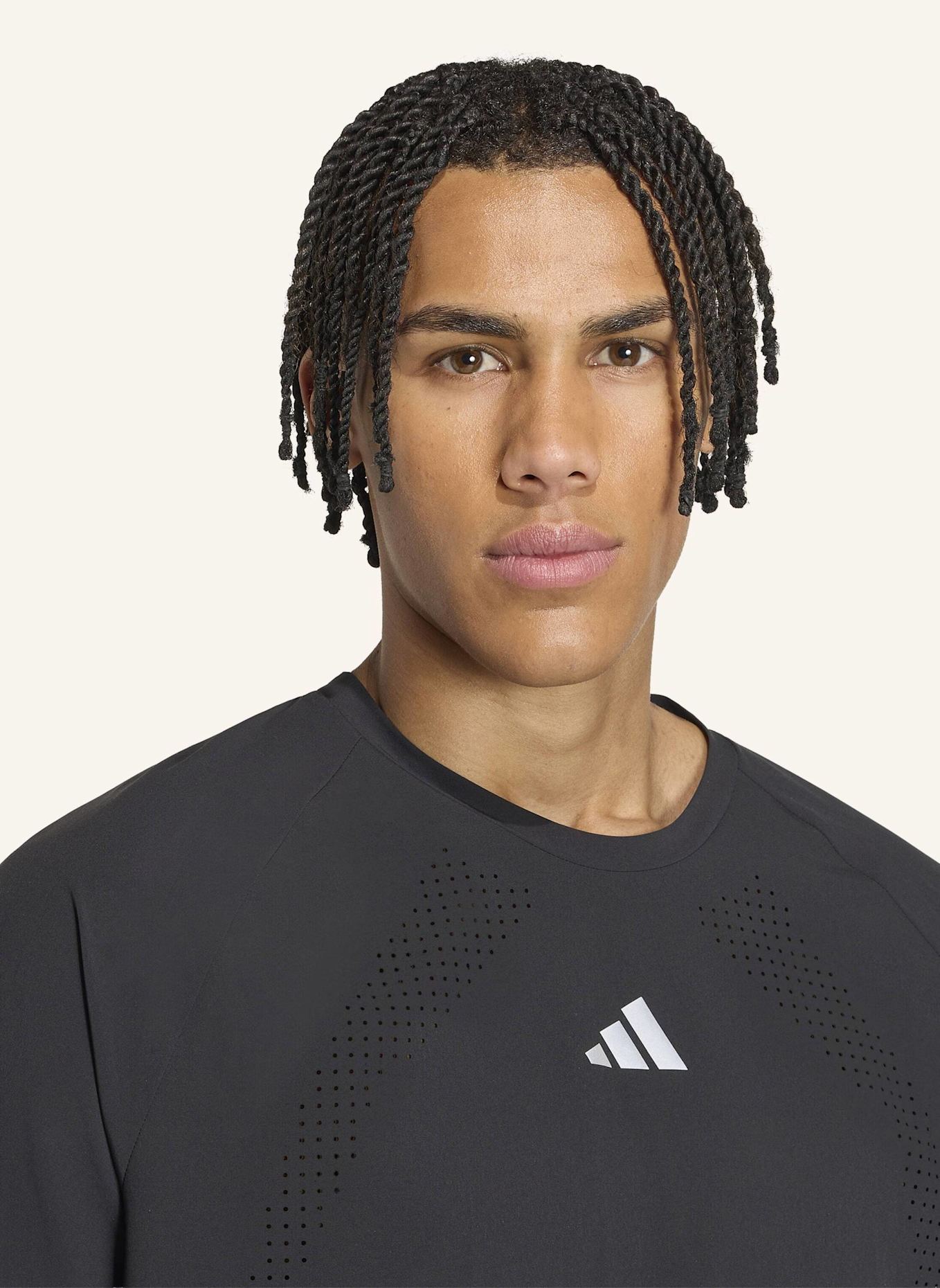 adidas ADI365 ASPYRE LAUFSHIRT: SCHWARZ