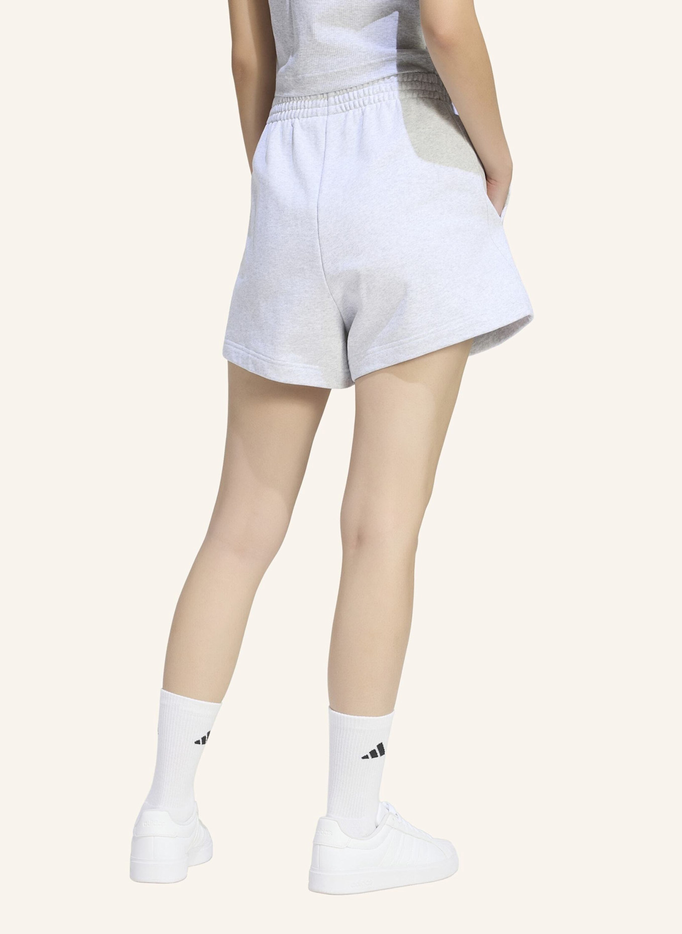 adidas ADIDAS KIT SHORTS, KLEINES LOGO: GRAU