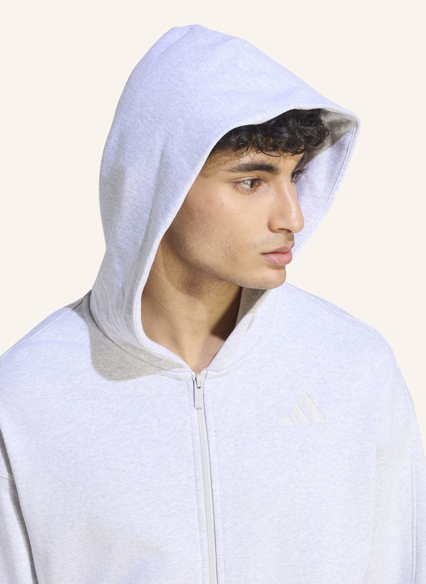 adidas ADIDAS KIT KAPUZENJACKE, KLEINES LOGO: GRAU