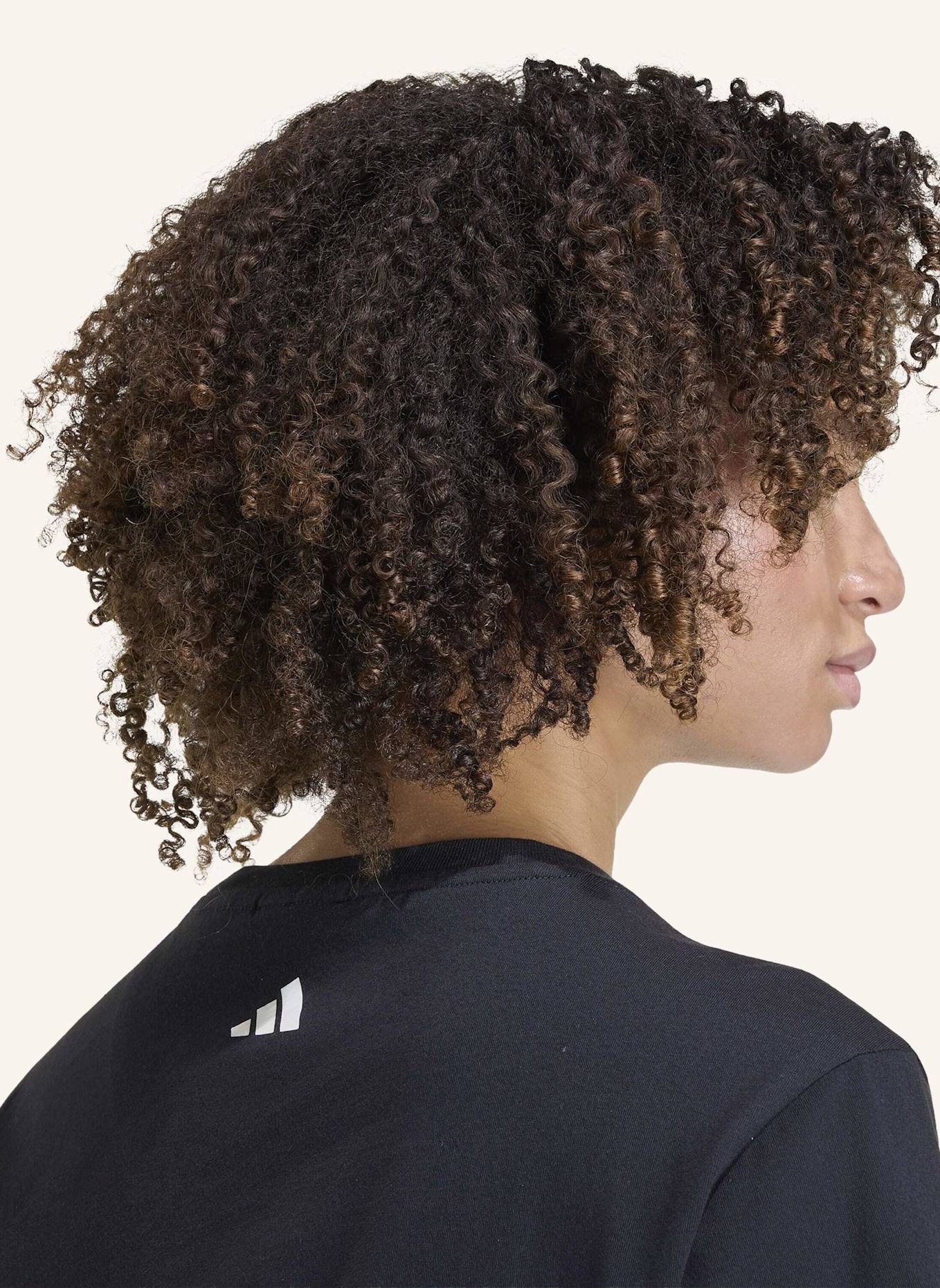 adidas ADIDAS X FARM RIO GRAFIK-T-SHIRT: SCHWARZ/ WEISS