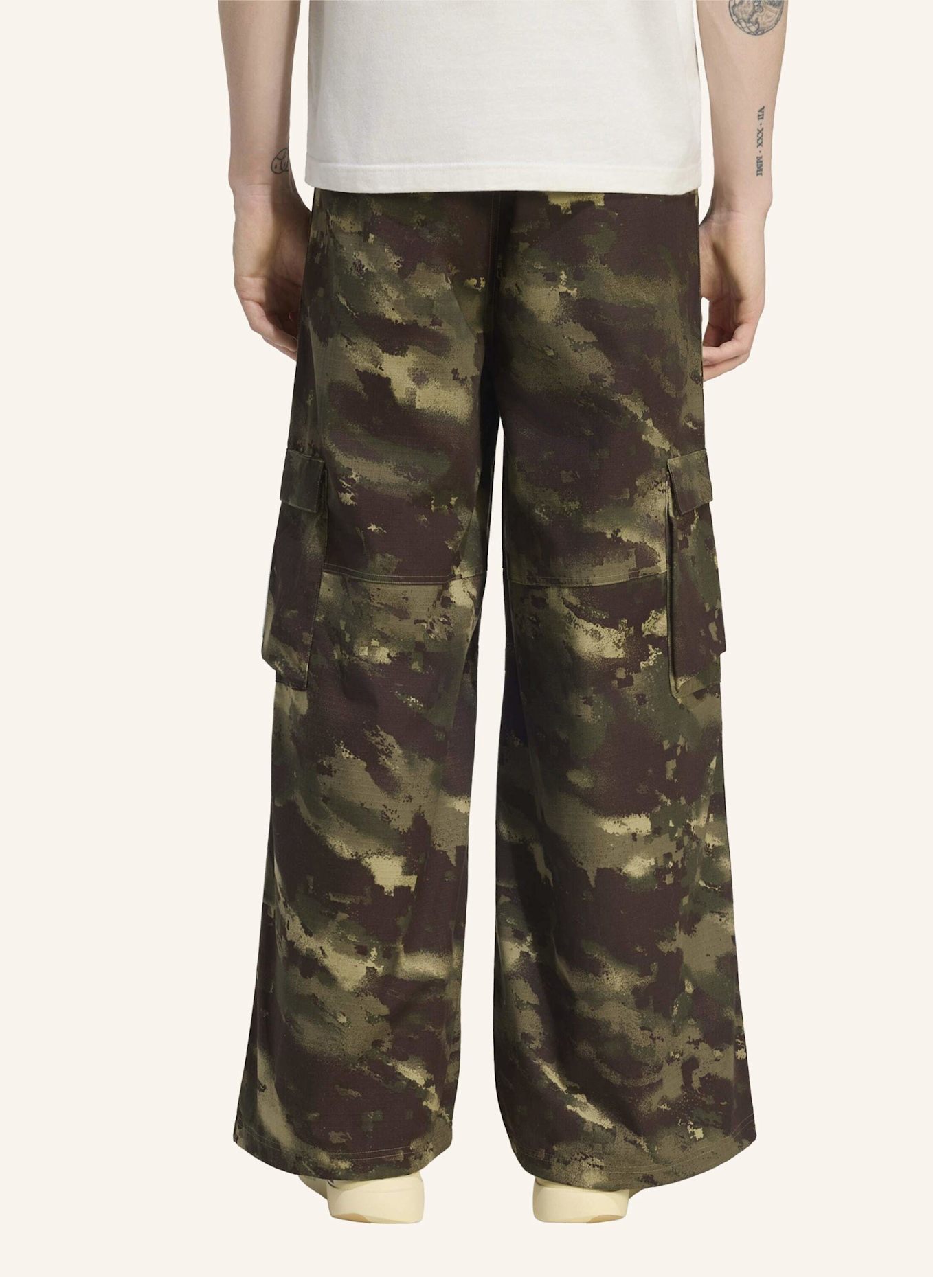 adidas Originals CAMO HOSE: GRÜN