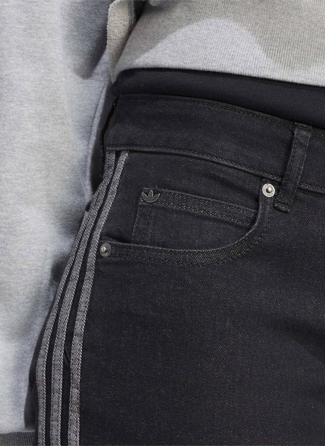 adidas Originals SST LOW RISE DENIMHOSE, AUSGESTELLTES BEIN: SCHWARZ