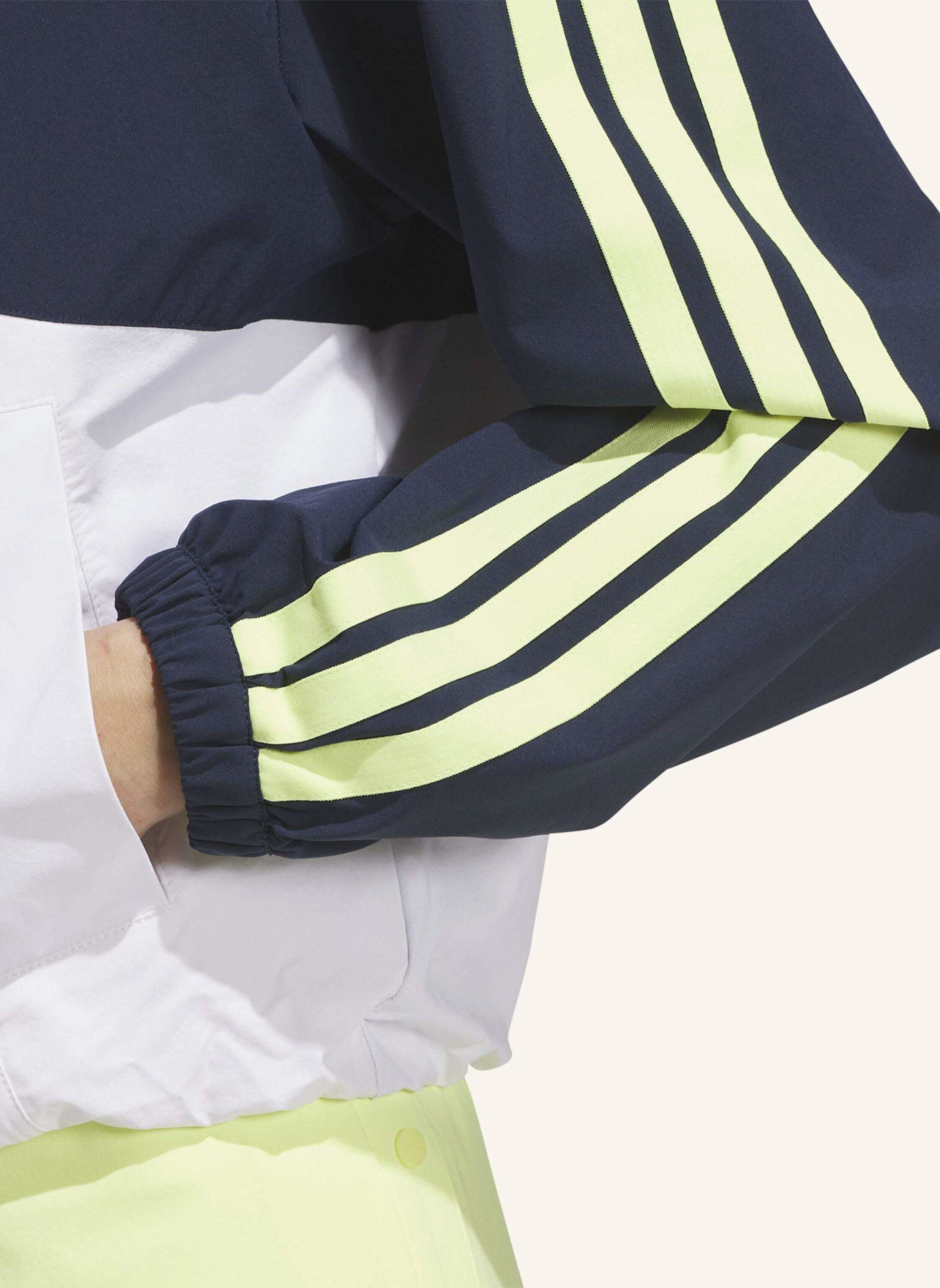 adidas BEYOND THE COURSE COLORBLOCK TWISTWEAVE FULL-ZIP JACKE: WEISS