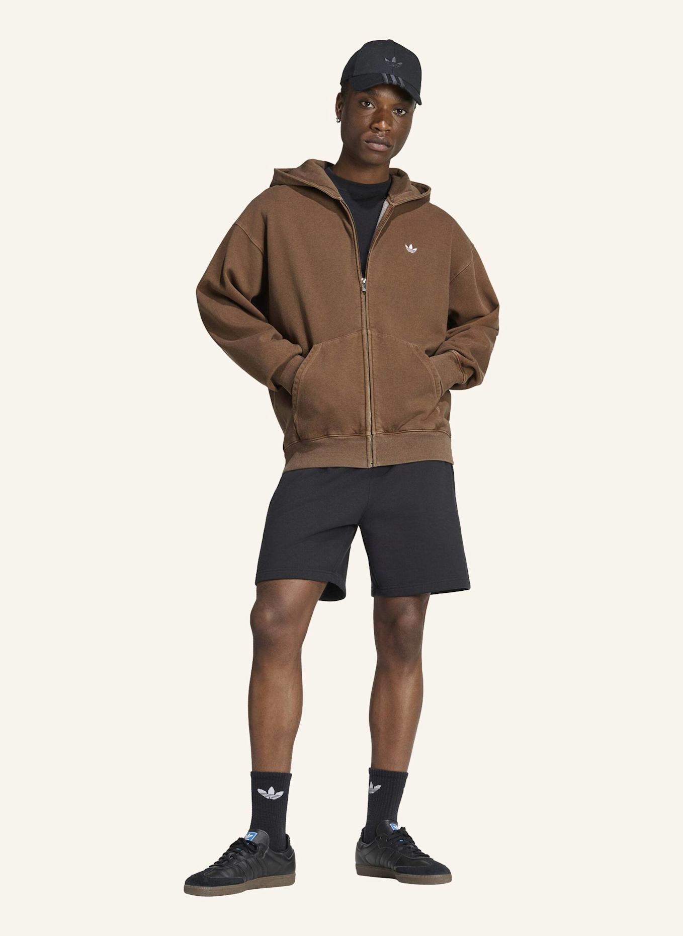 adidas Originals TREFOIL ESSENTIALS WASHED KAPUZENJACKE, LOCKER GESCHNITTEN: BRAUN