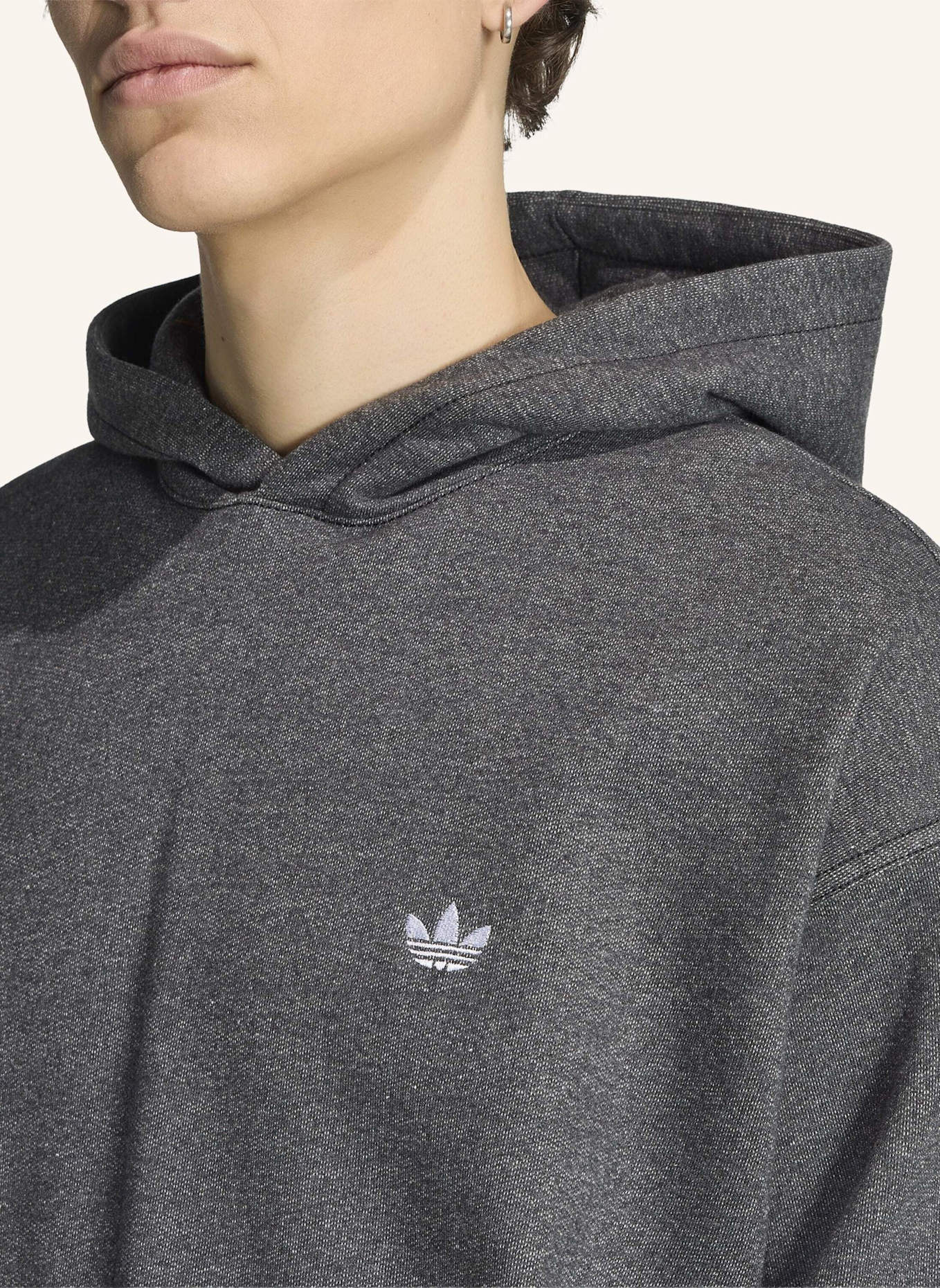 adidas Originals TREFOIL ESSENTIALS HOODIE, MELIERT, LOCKER GESCHNITTEN: GRAU
