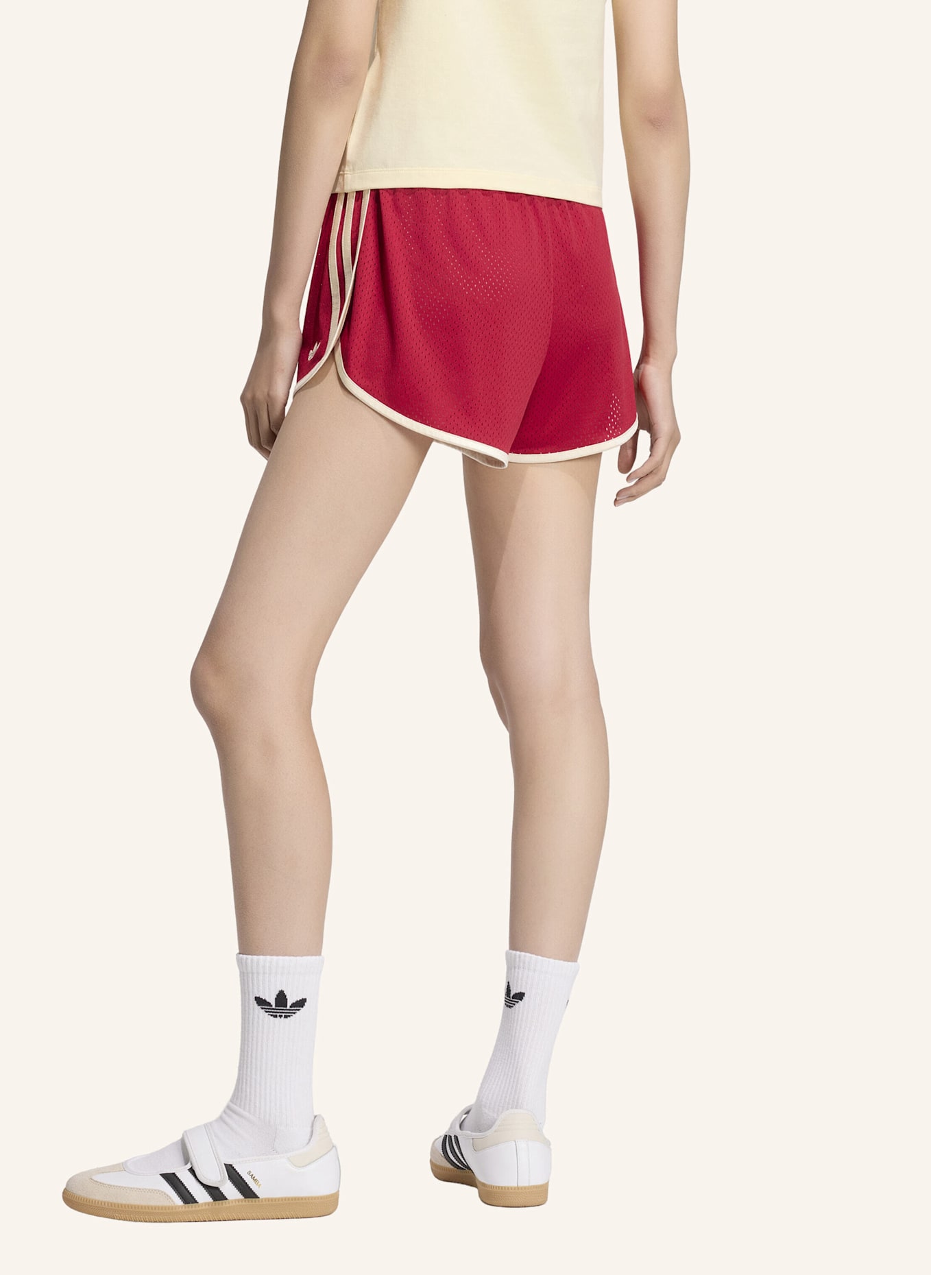 adidas Originals 3S MESH SPRINTER SHORTS: ROT/ CREME