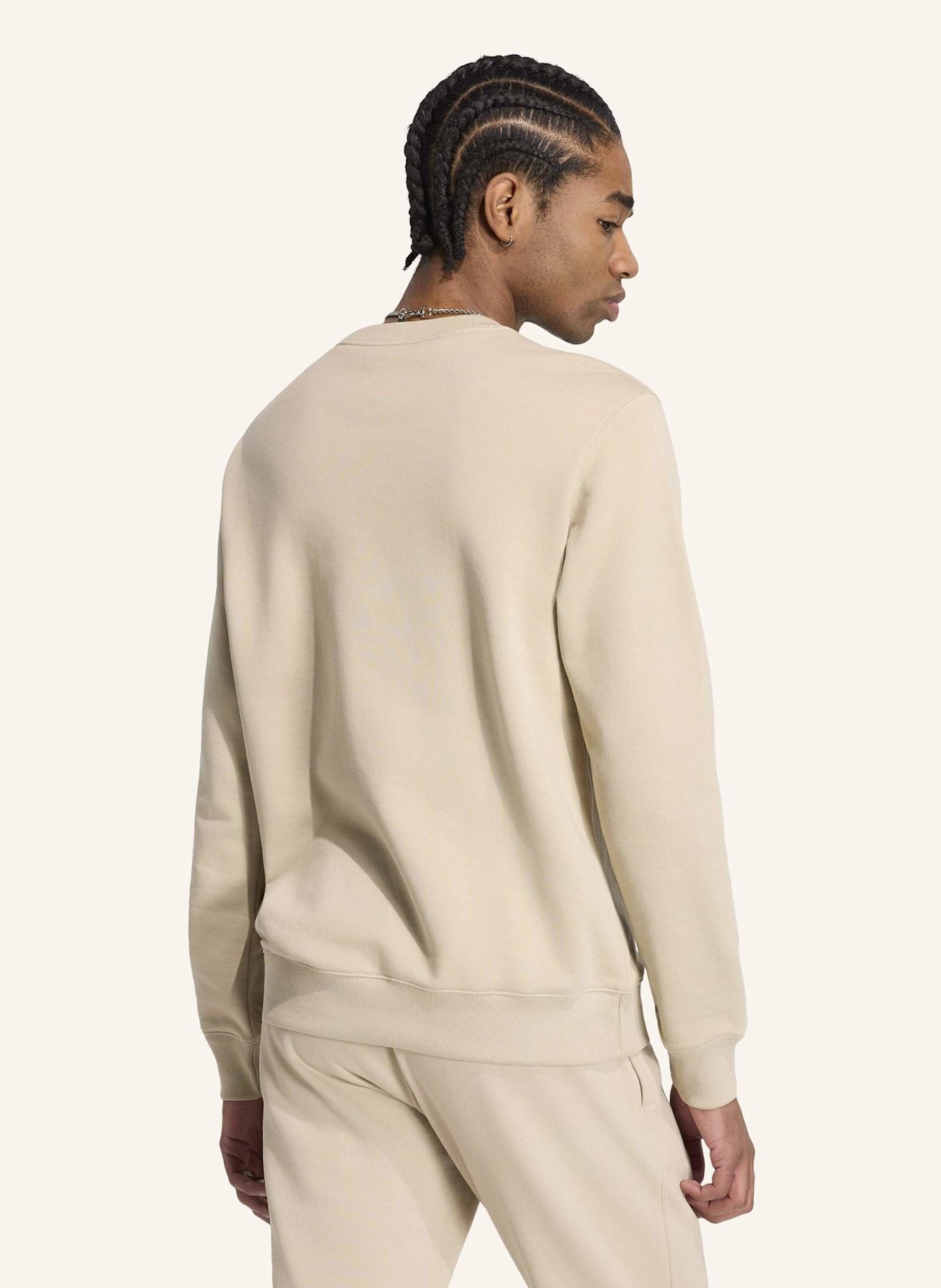 adidas Originals TREFOIL ESSENTIALS CREW FRENCH TERRY SWEATSHIRT: BEIGE