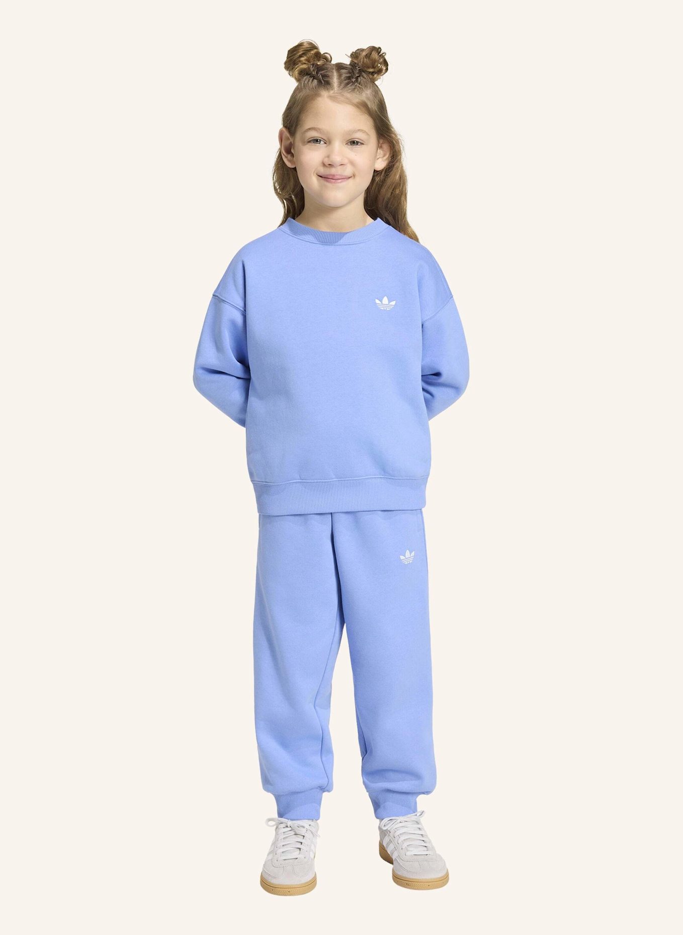 adidas Originals JOGGINGANZUG MIT RUNDHALSAUSSCHNITT, LOCKER GESCHNITTEN: BLAU