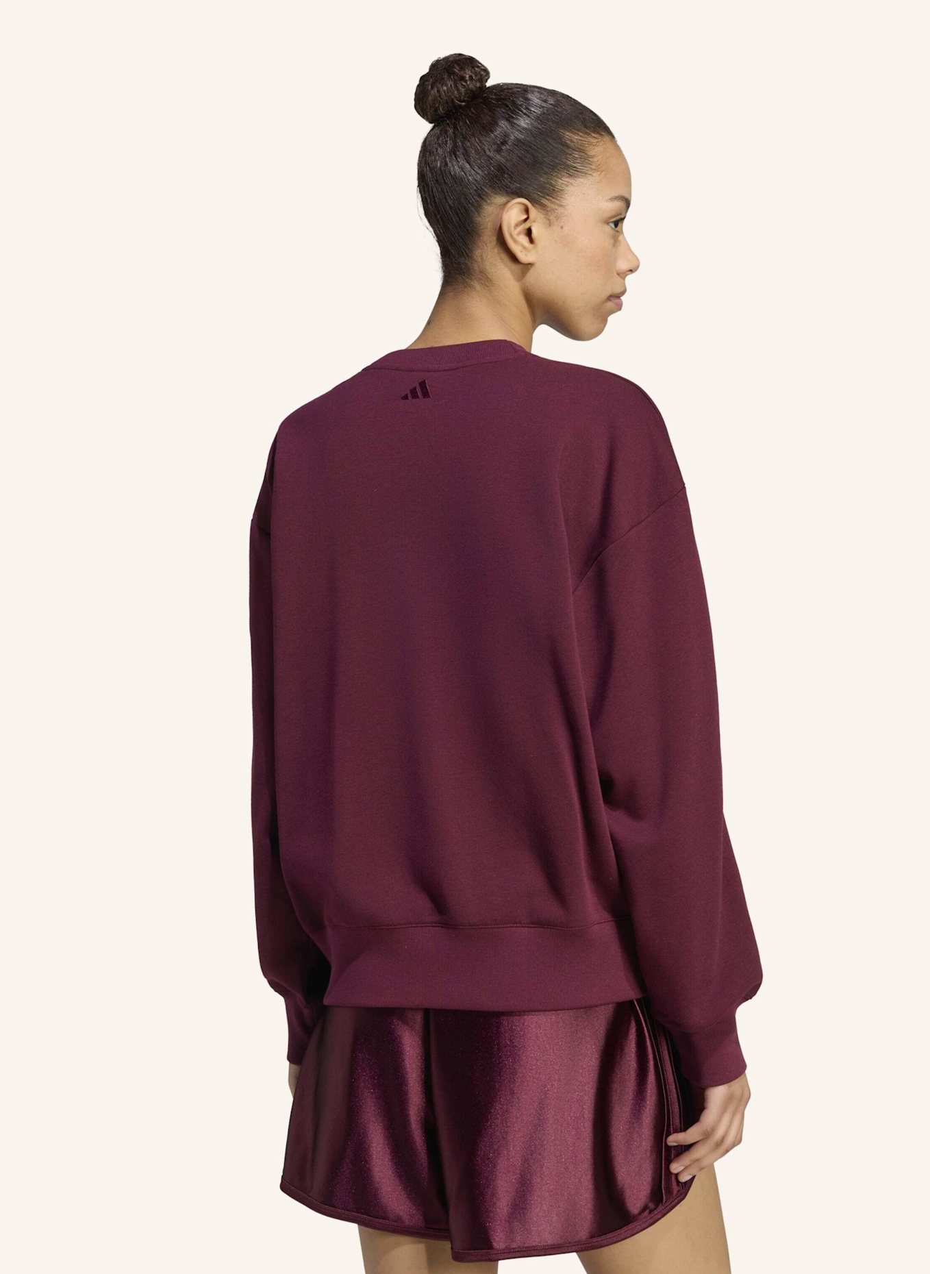 adidas SEASONAL ESSENTIALS SATIN-SWEATSHIRT, V-AUSSCHNITT: ROT