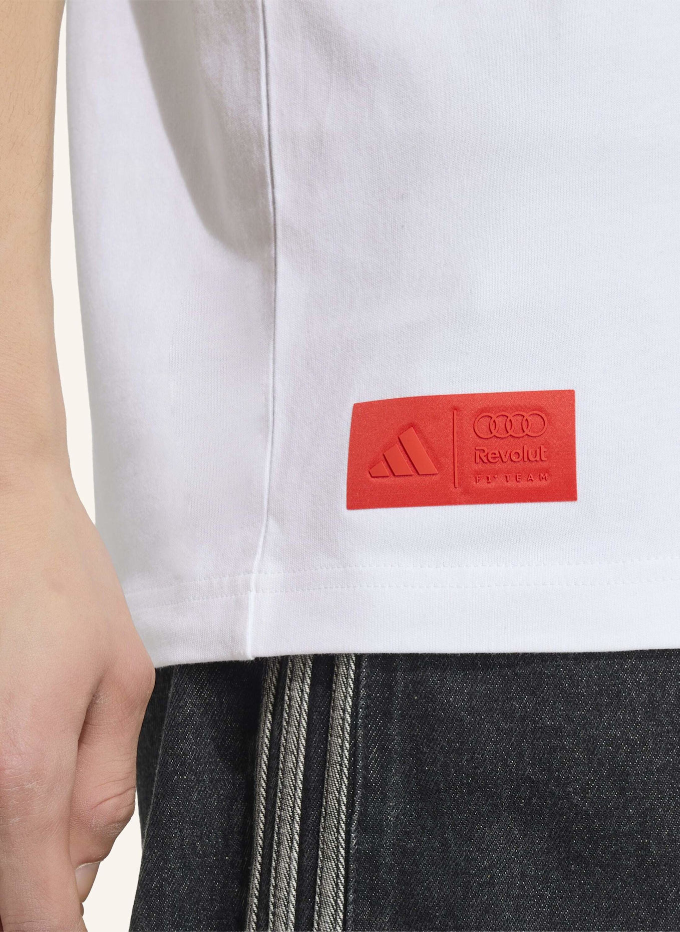adidas T-Shirt AUDI FORMULA ONE TEAM ELEVATED GRAPHIC II: WEISS/ ROT