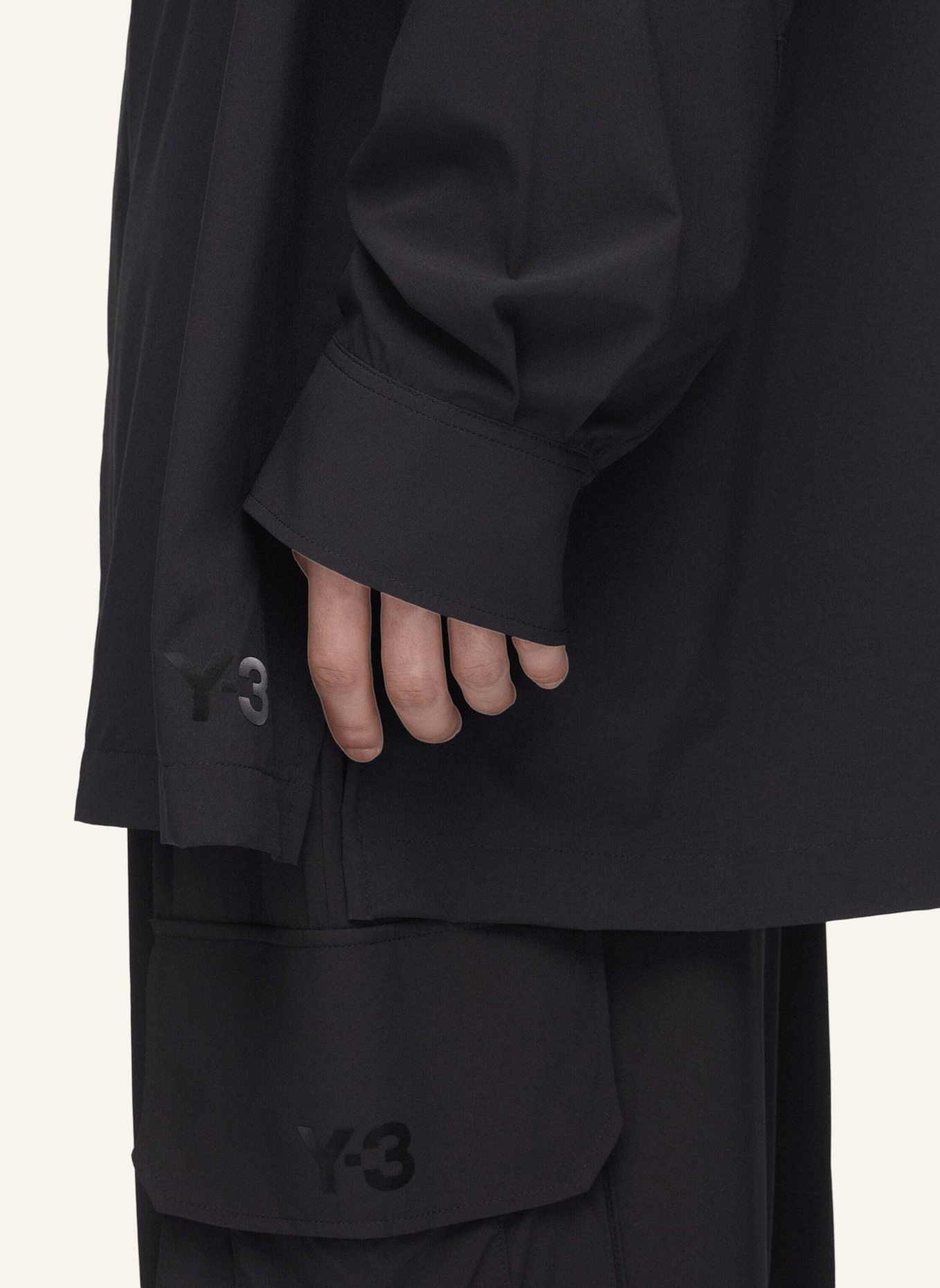 Y-3 Y-3 UT HEMDJACKE: SCHWARZ