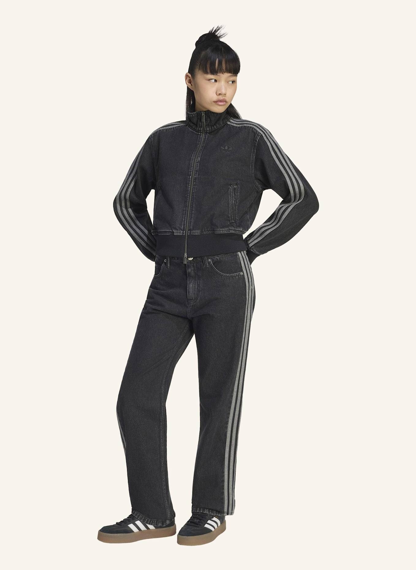 adidas Originals FIREBIRD JEANSHOSE MIT MITTELHOHEM BUND, GERADE GESCHNITTEN: SCHWARZ