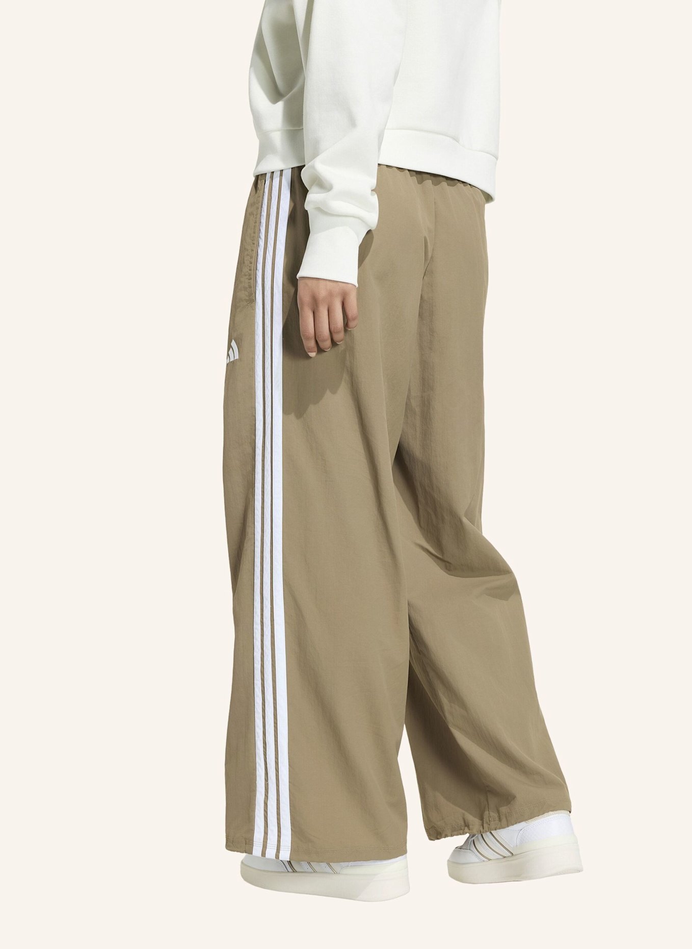 adidas ICONIC BUNGEES-TRAININGSHOSE, GEWEBT, WEITES BEIN: KHAKI