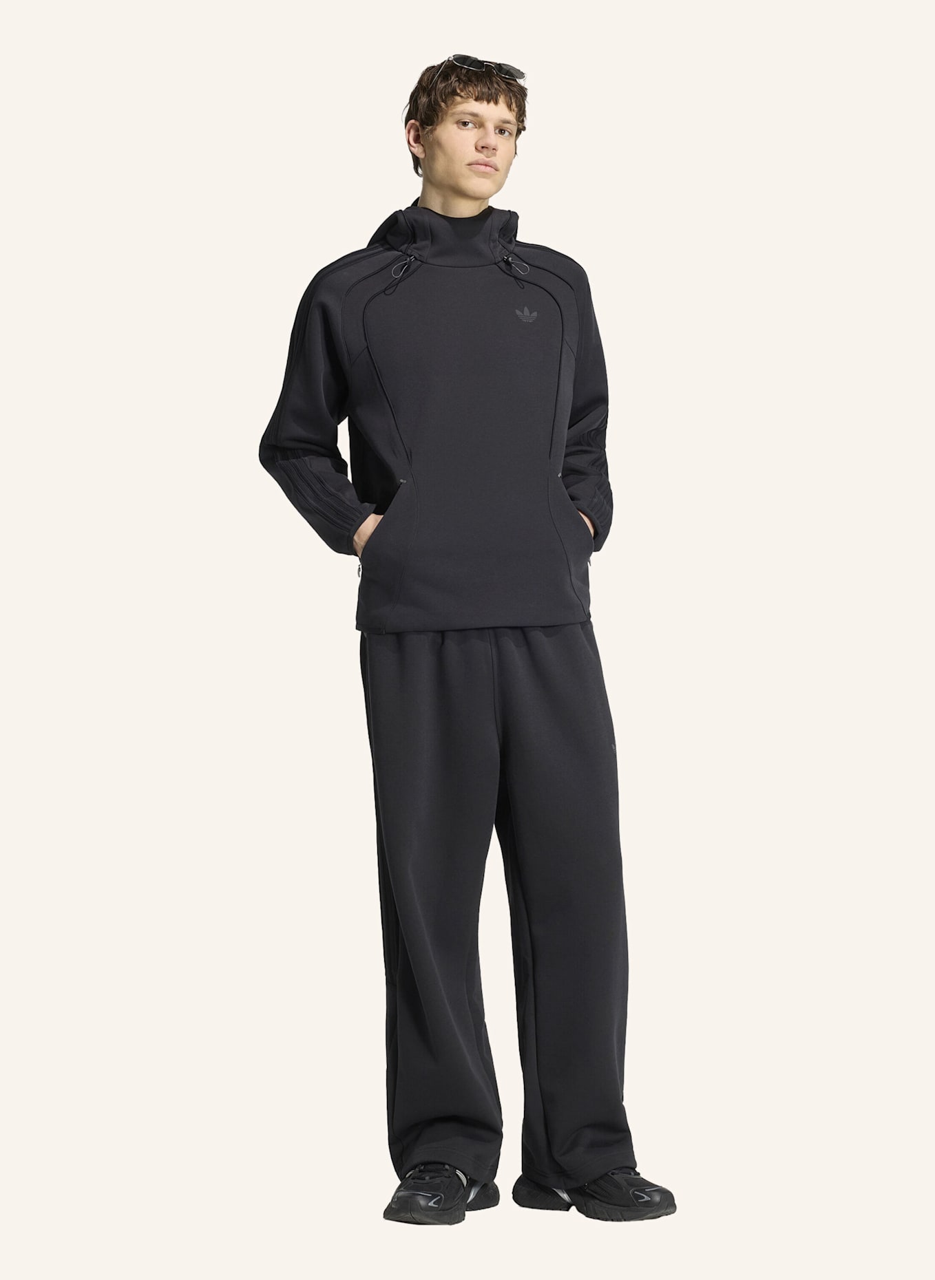 adidas Originals SPACER TEAMGEIST 26 CUTLINE HOSE, OFFENER SAUM: SCHWARZ