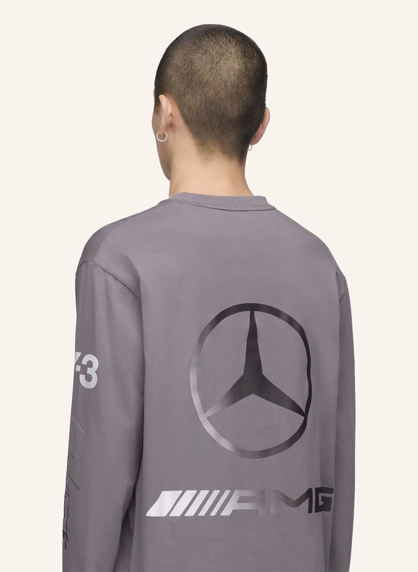 Y-3 Y-3 MERCEDES CHAOS LOGO LANGÄRMELIGES SHIRT: GRAU