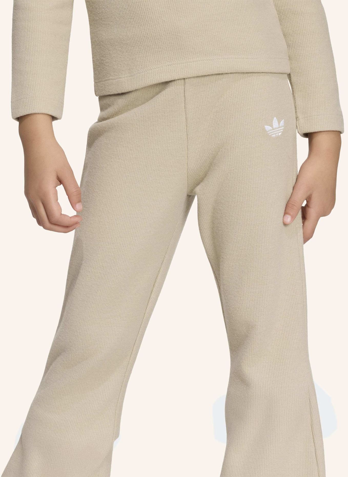 adidas Originals WINTERIZED SET RIPPSTRICK LONGSLEEVE LEGGINGS: BEIGE