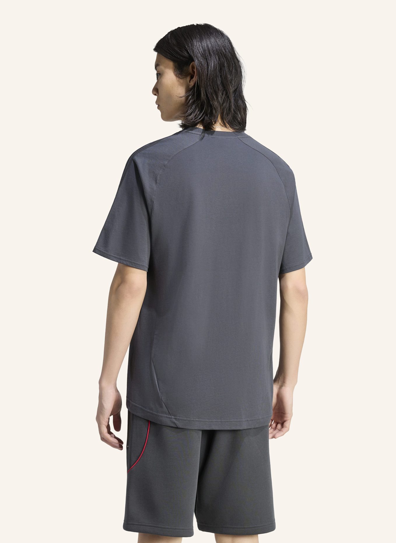 adidas Originals LFC T-SHIRT SS: GRAU