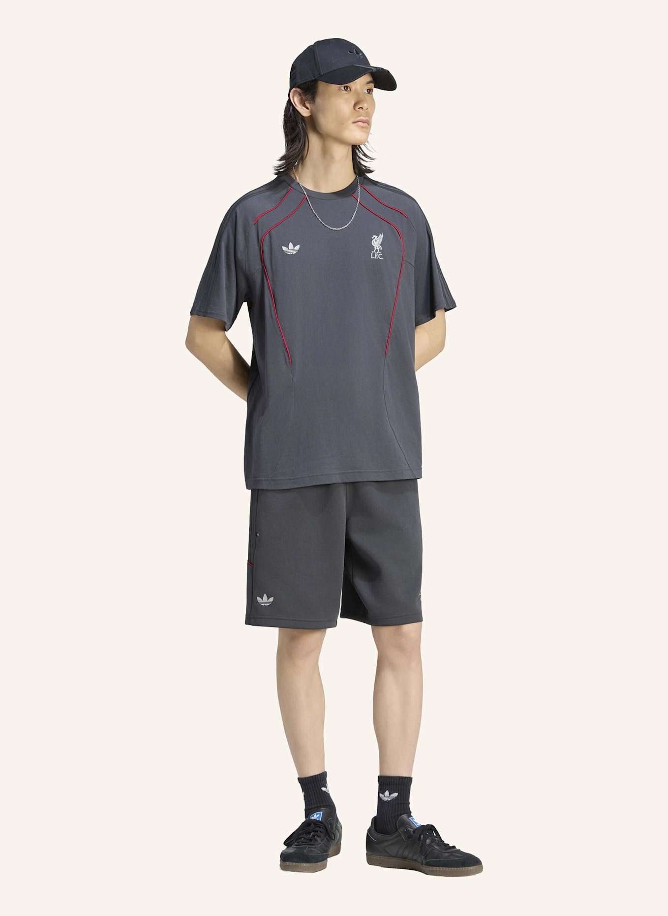 adidas Originals LFC T-SHIRT SS: GRAU