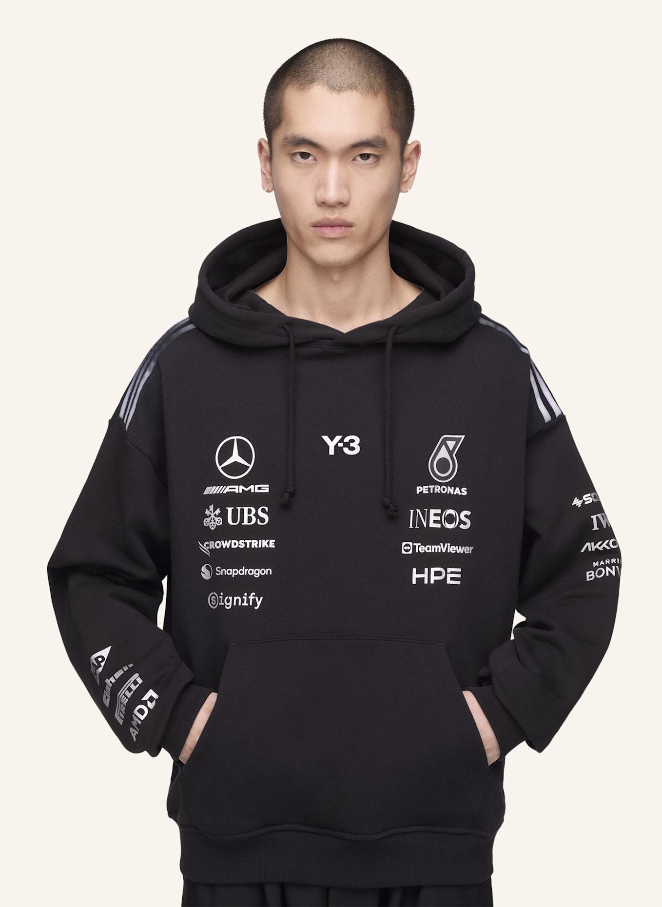 Y-3 Y-3 MERCEDES – AMG PETRONAS FORMULA 1 TEAM HOODIE: SCHWARZ