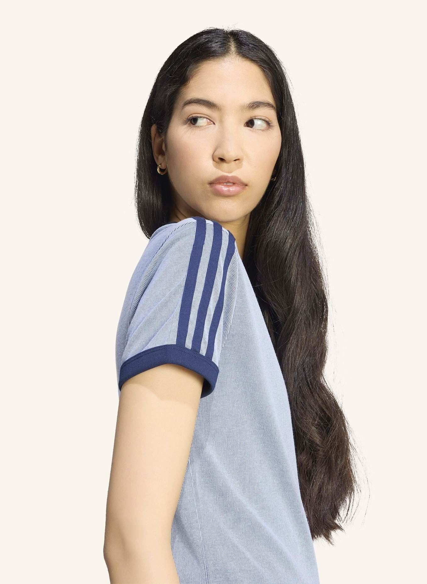 adidas Originals HEATHER 3-STREIFEN CALI T-SHIRT: CREME/ GOLD/ BLAU