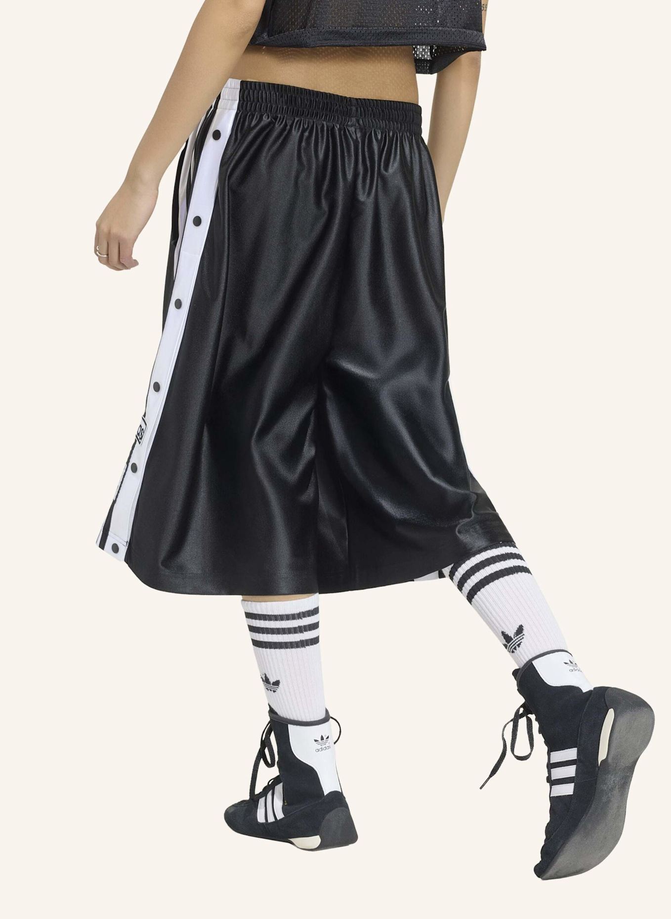 adidas Originals ADIBREAK SHORTS, LÄNGER GESCHNITTEN: SCHWARZ/ WEISS