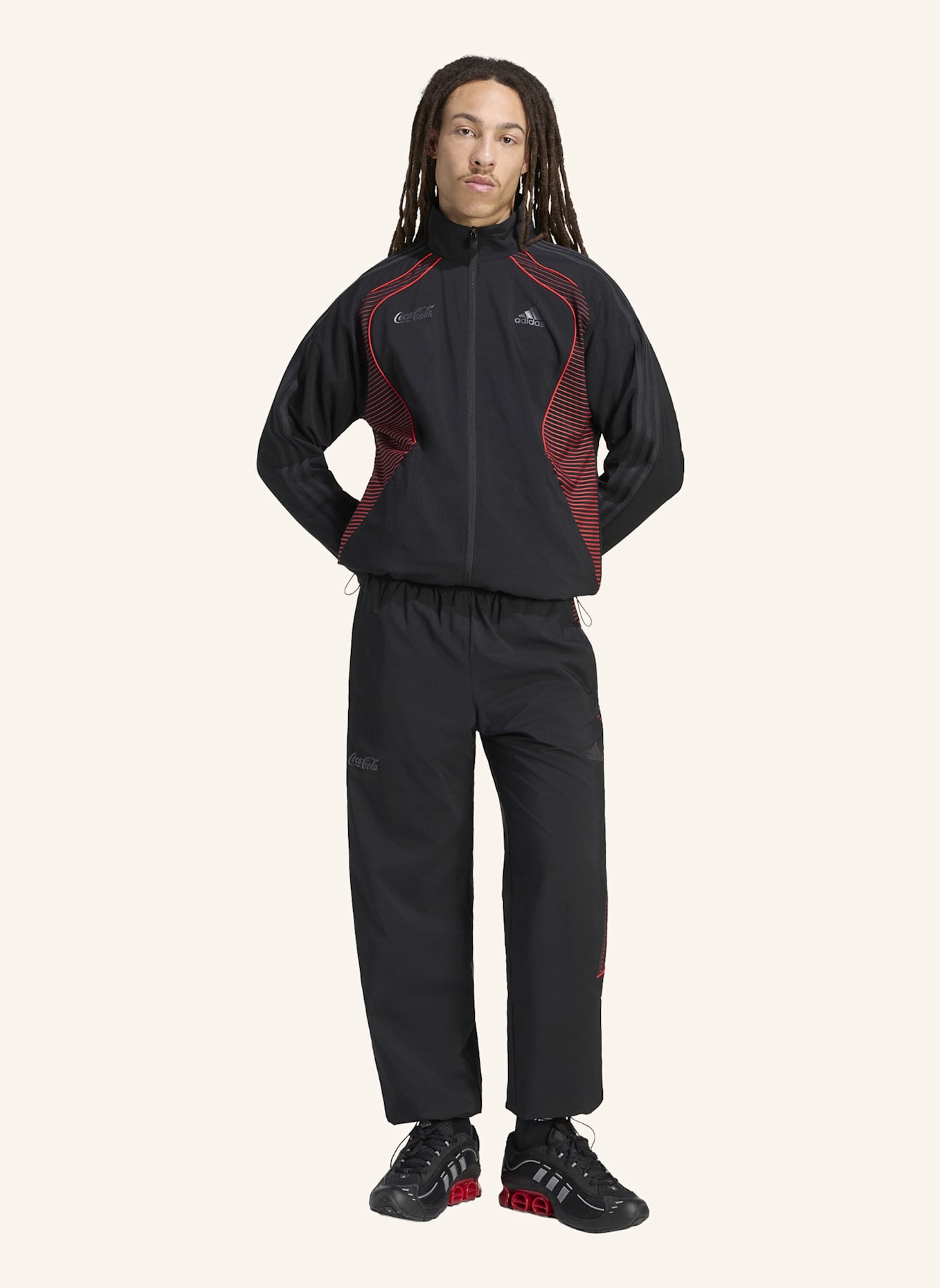 adidas Originals ADIDAS X COCA-COLA TEAMGEIST 26 ORIGINALS JACKE: SCHWARZ