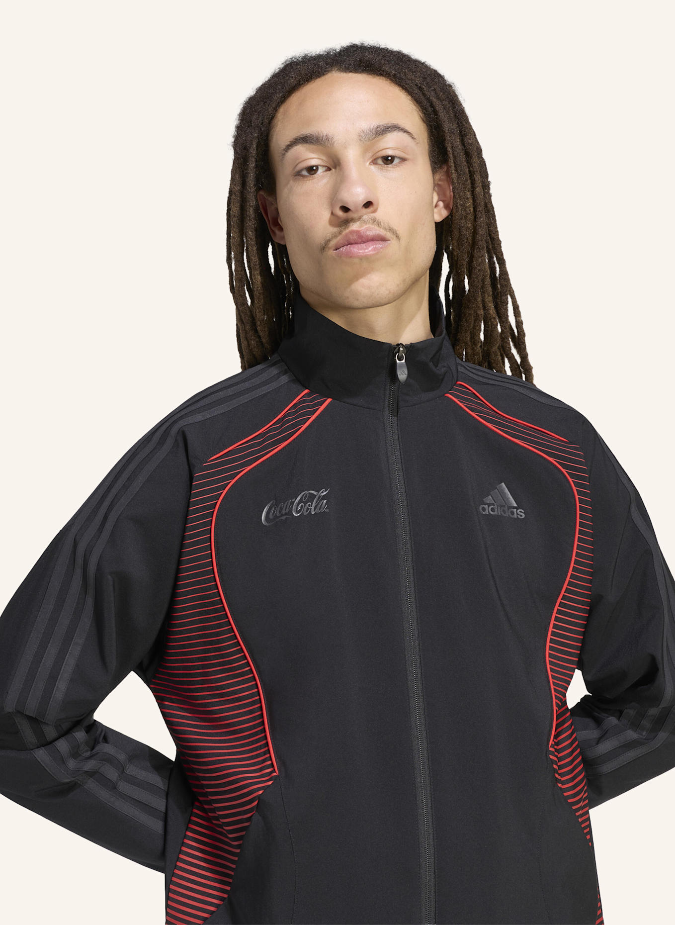 adidas Originals ADIDAS X COCA-COLA TEAMGEIST 26 ORIGINALS JACKE: SCHWARZ