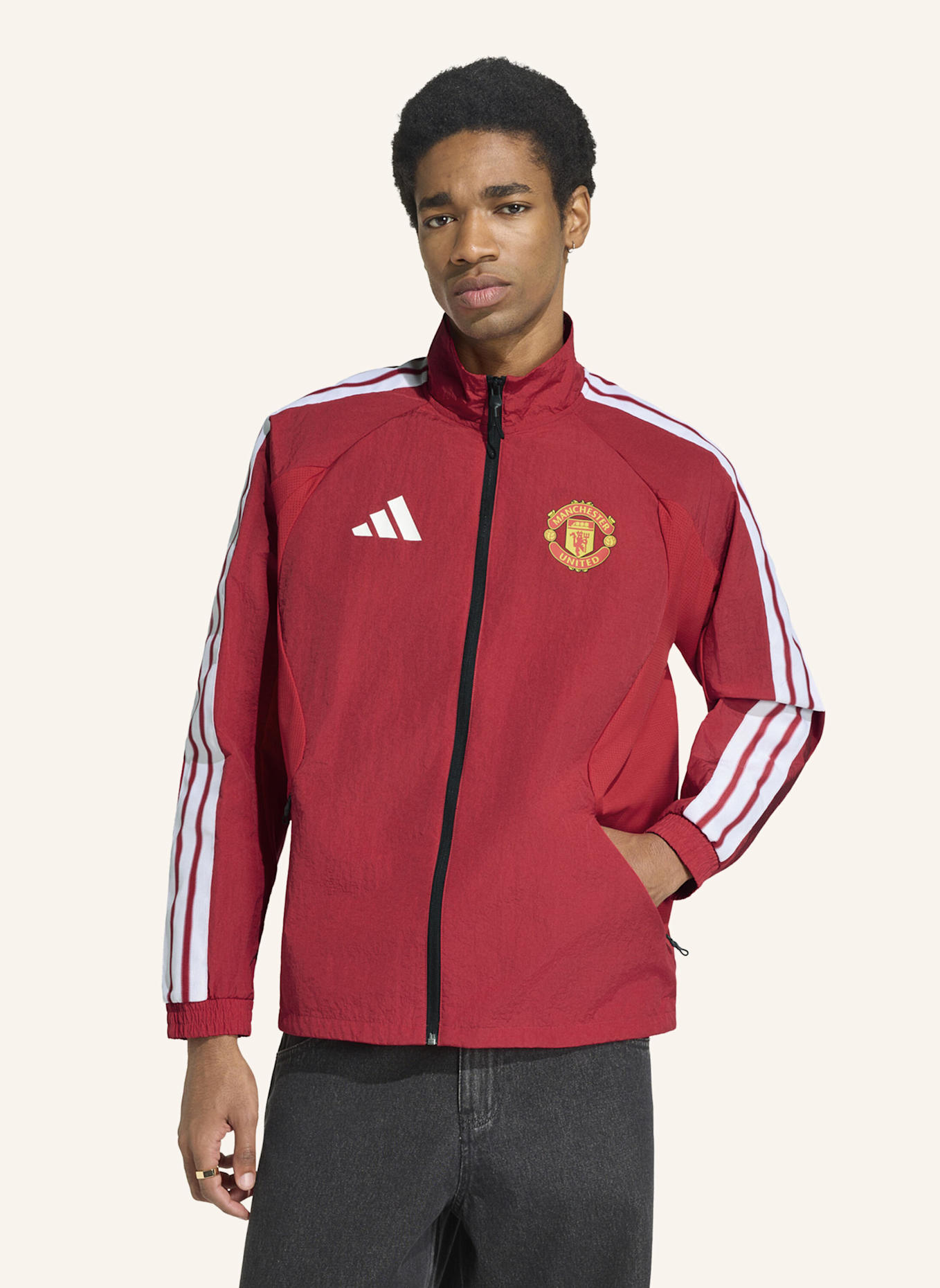 adidas MANCHESTER UNITED ANTHEM HEIMJACKE: ROT