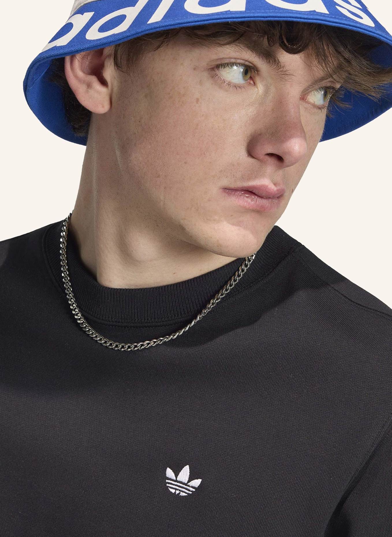 adidas Originals TREFOIL ESSENTIALS CREW SWEATSHIRT: SCHWARZ