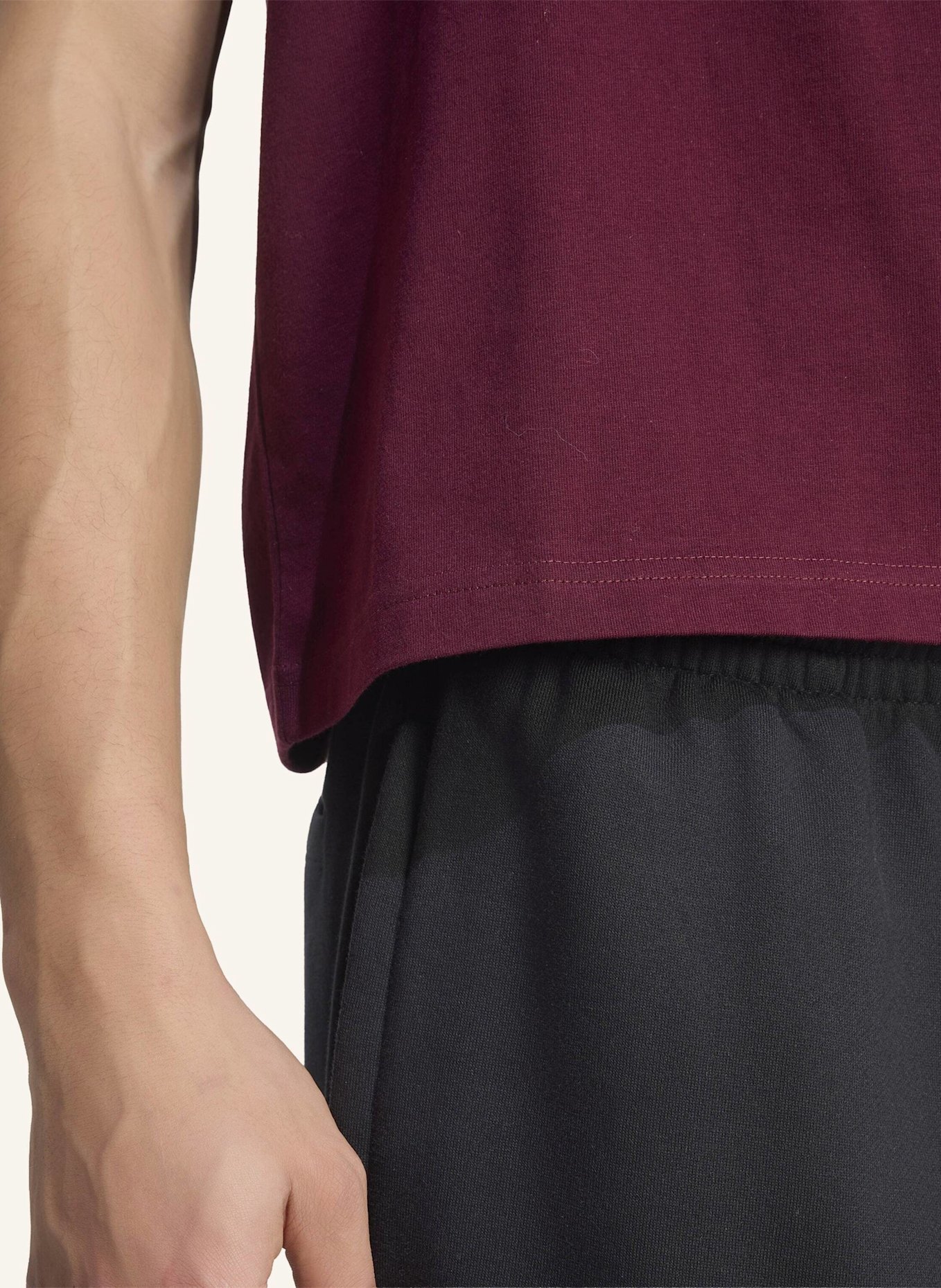 adidas Originals TREFOIL ESSENTIALS HOSE, OFFENER SAUM: SCHWARZ