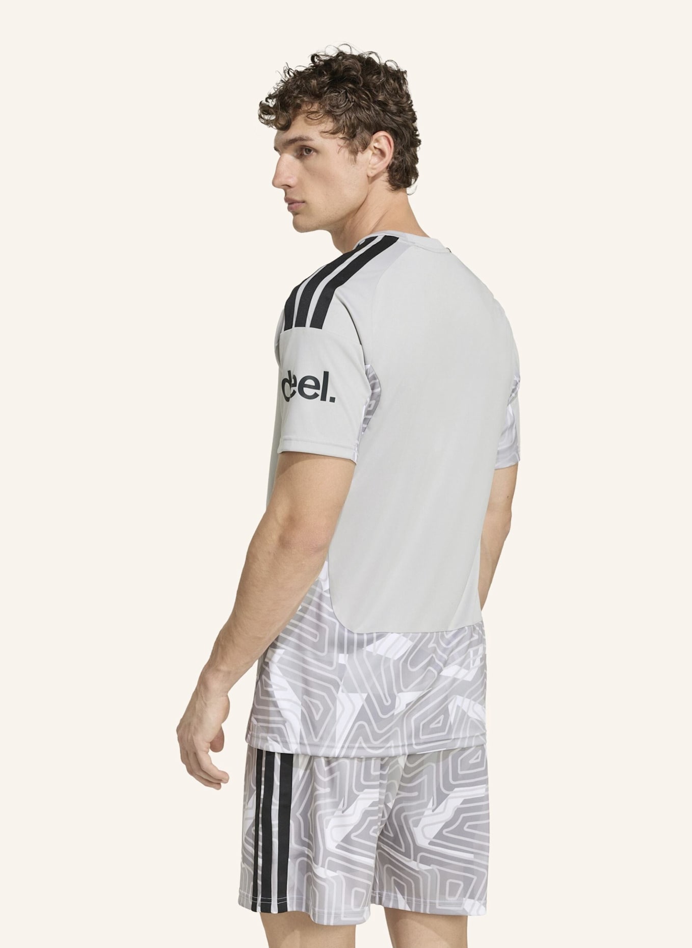 adidas FC ARSENAL 26/27 TORWARTTRIKOT: GRAU