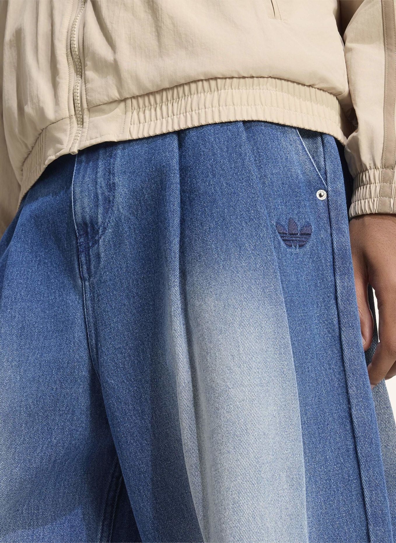 adidas Originals JEANS, MITTELHOCH, WEITES BEIN: BLAU
