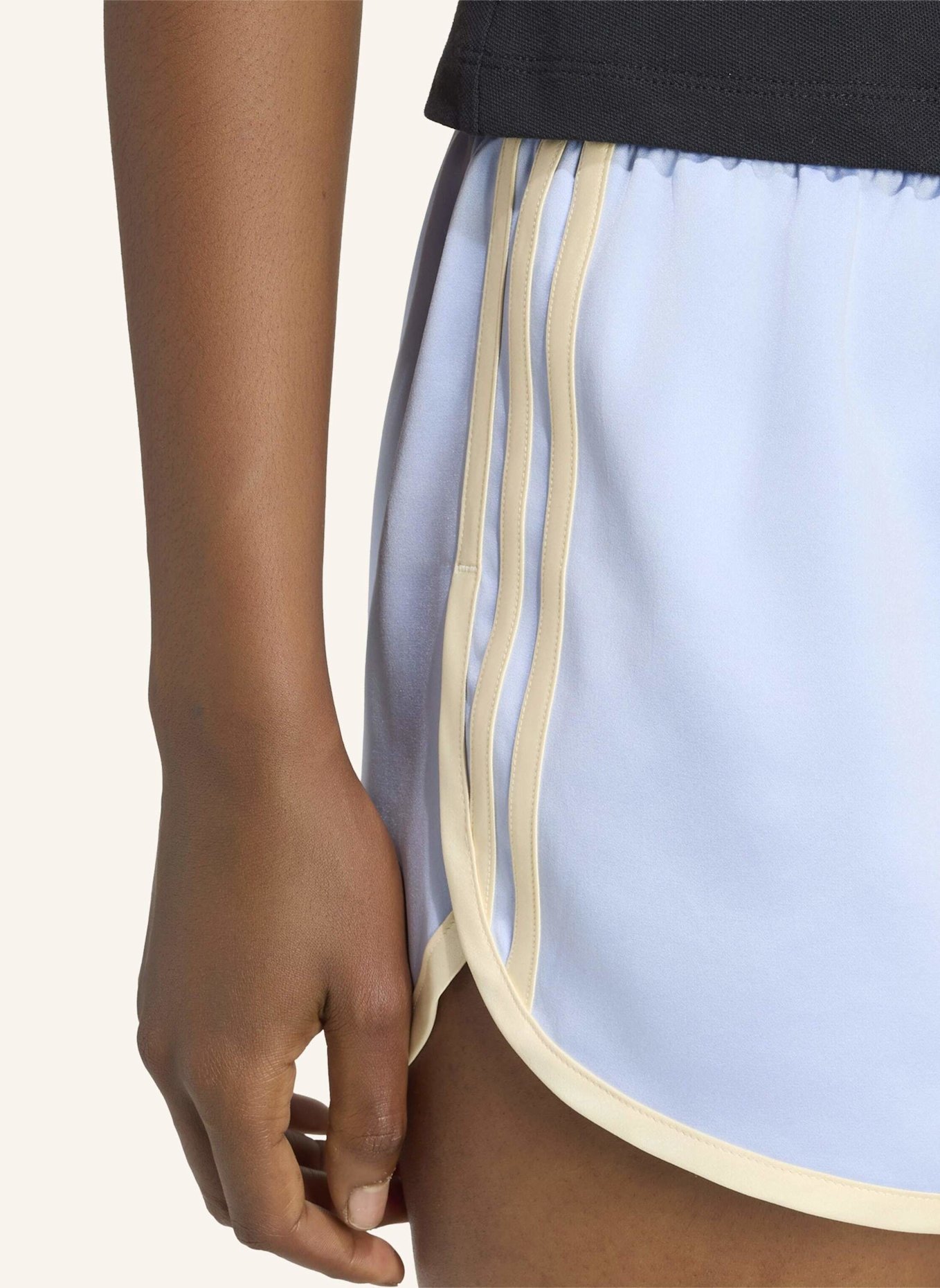 adidas Originals SATIN 3S SPRINTER SHORTS: BLAU/ CREME